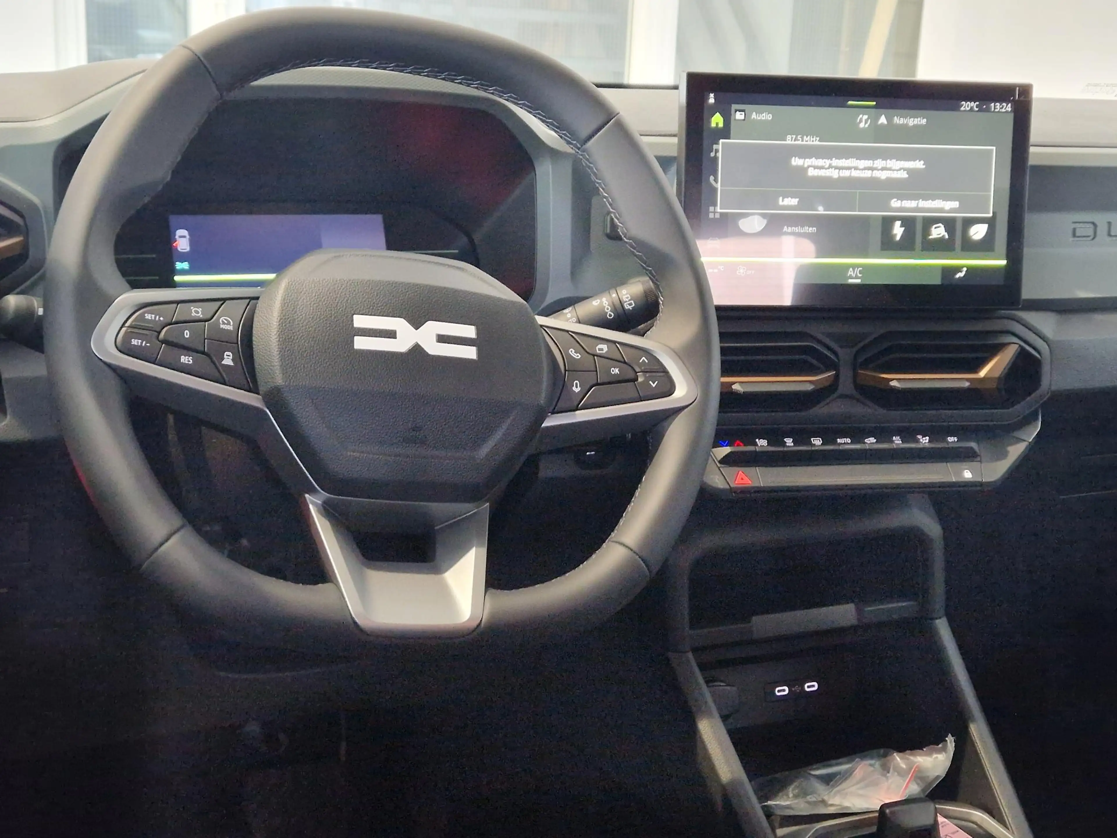 Dacia Duster 1.8 hybrid 155 extreme NIEUW VOORRAADKORTING PRIJS — photo 3