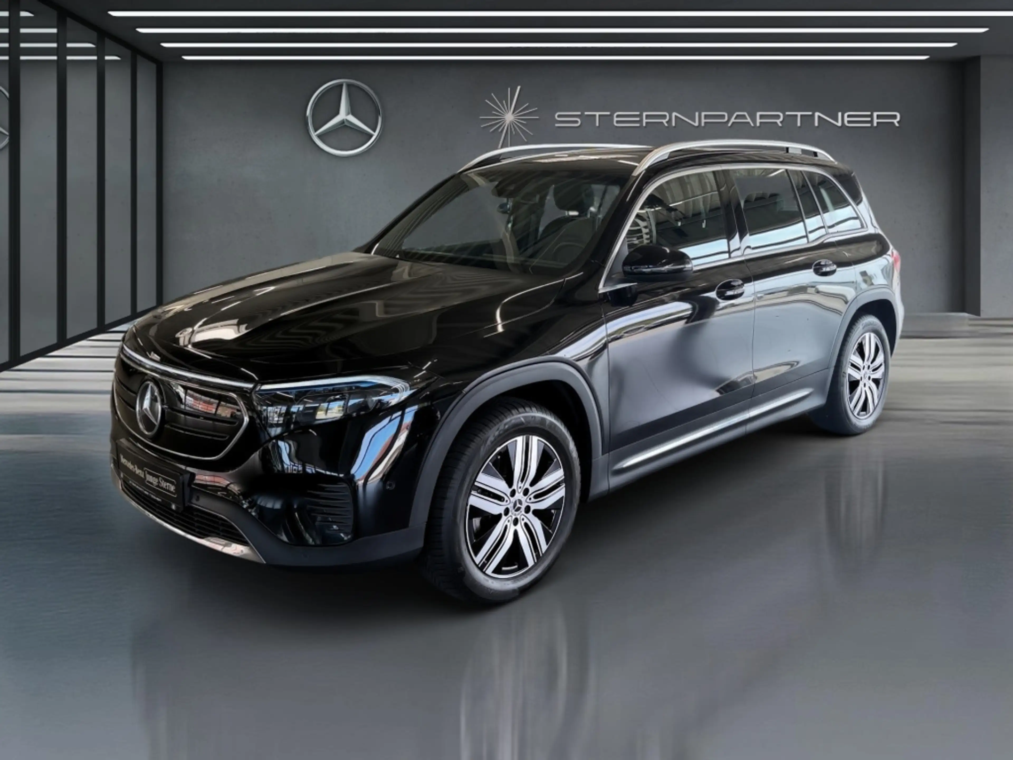 Mercedes-Benz EQB 250 PROGRESSIVE+MBUX+TOTWINKEL+PDC+KAMERA