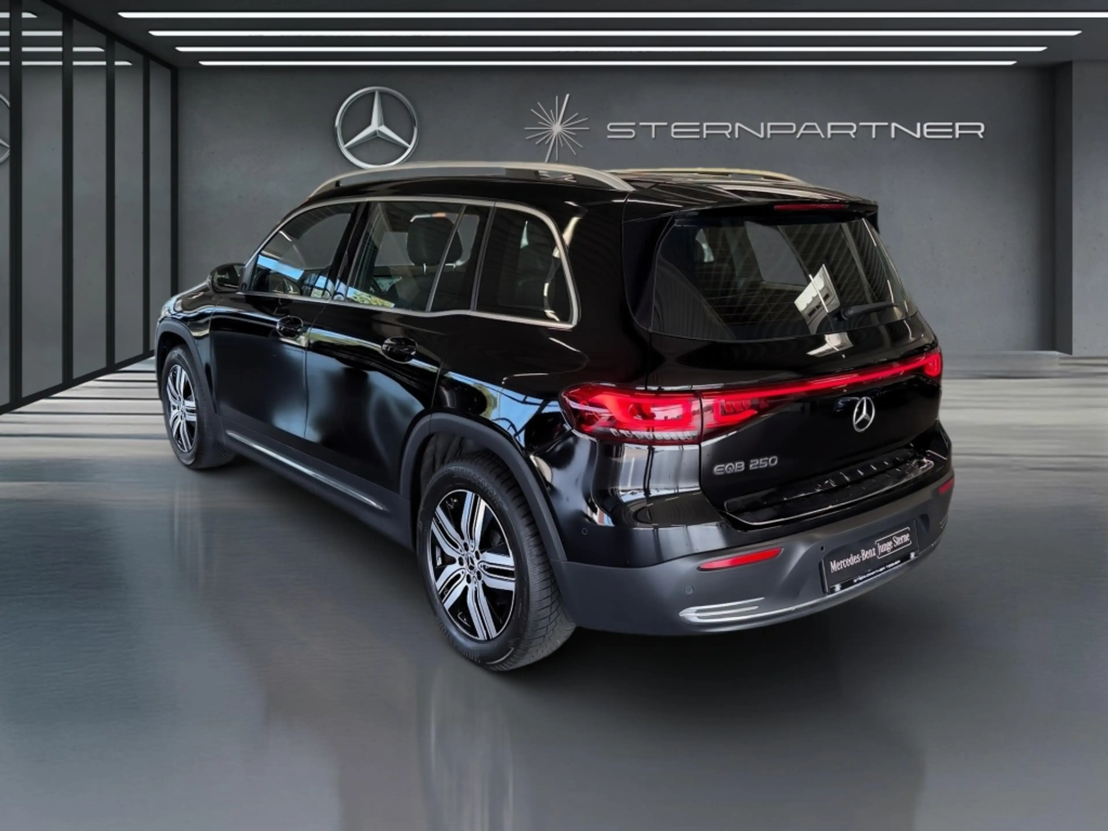 Mercedes-Benz EQB 250 PROGRESSIVE+MBUX+TOTWINKEL+PDC+KAMERA — photo 9