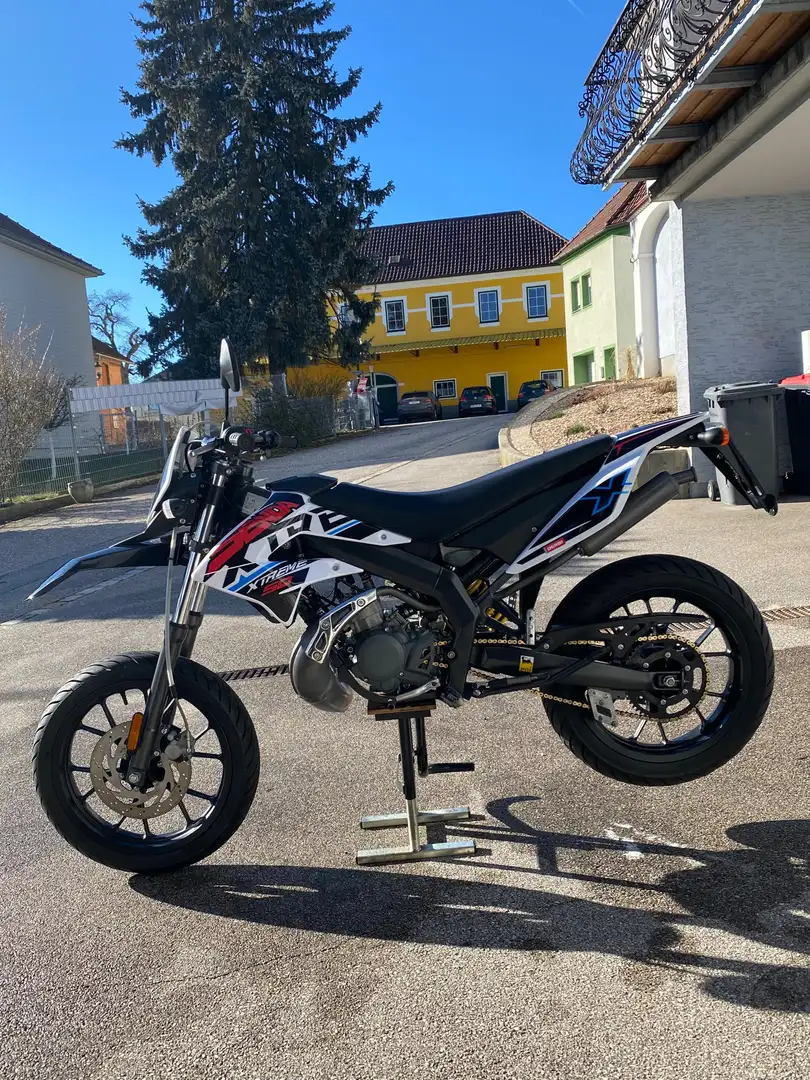 Derbi X-Treme *GENERALÜBERHOLT* Wit - 1