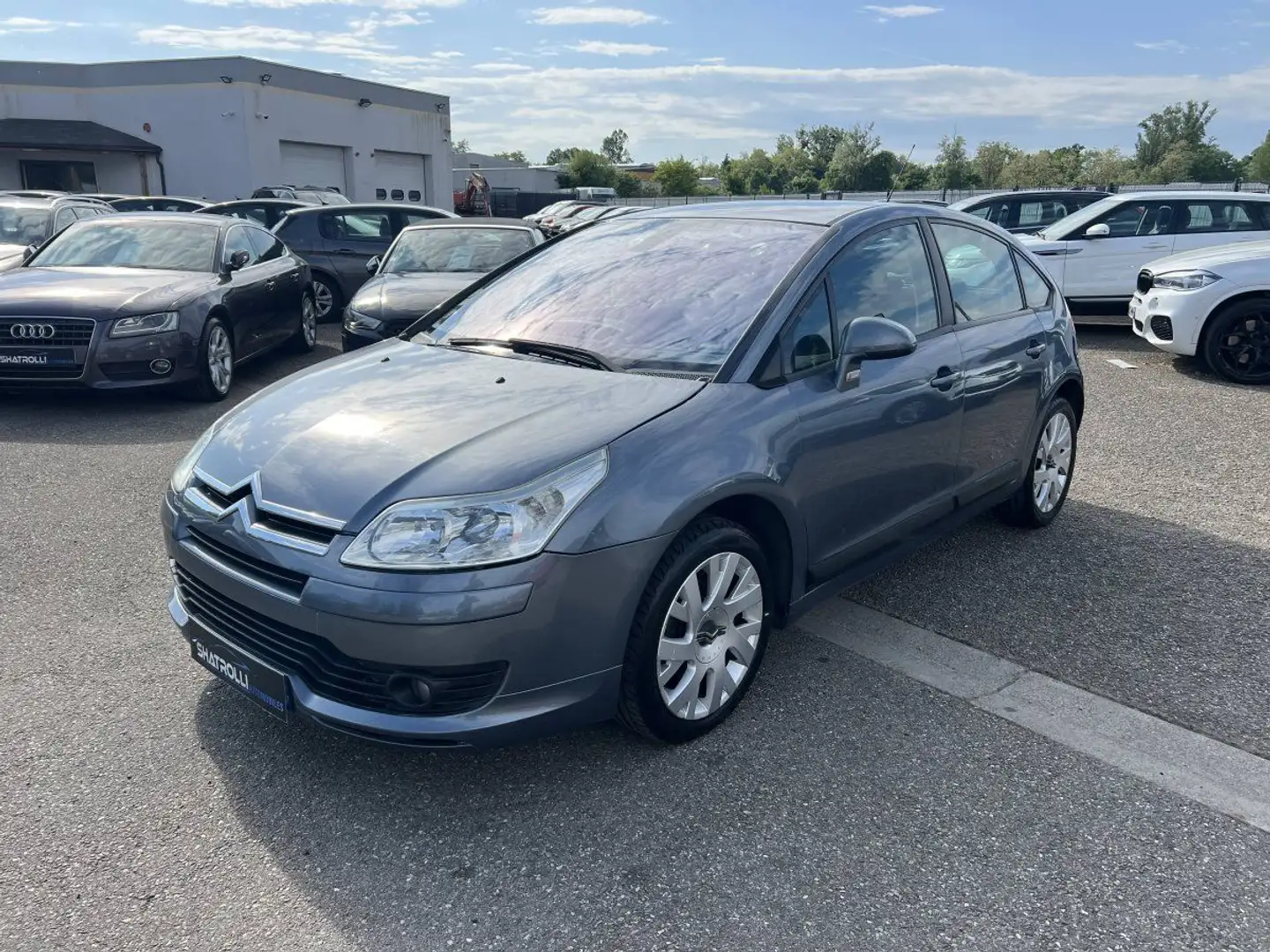 Citroen C4 Citroën 1.6i 110ch 5Portes Clim Régulateur 123,000 Gri - 1