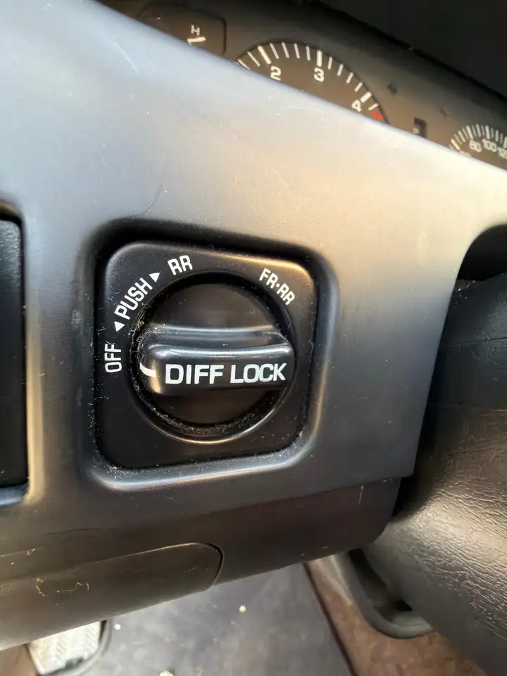 Toyota Land Cruiser SW 4.2 TD VX A, foto 12