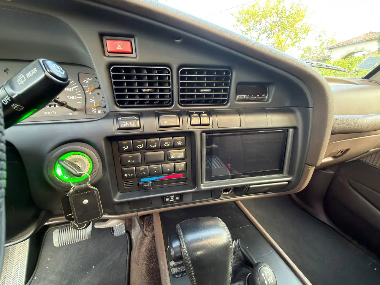 Toyota Land Cruiser SW 4.2 TD VX A, foto 11