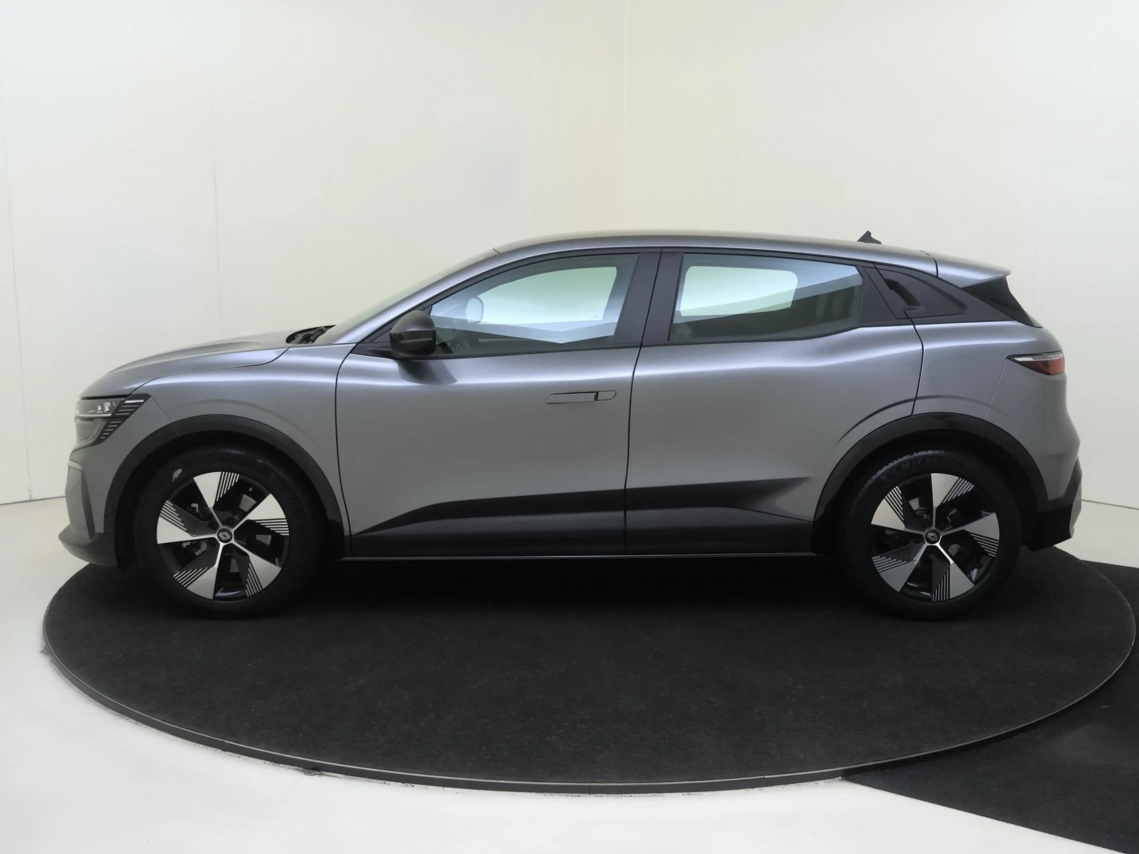 Renault Megane E-Tech EV60 Optimum Charge Evolution | Carplay | Airco | — photo 8