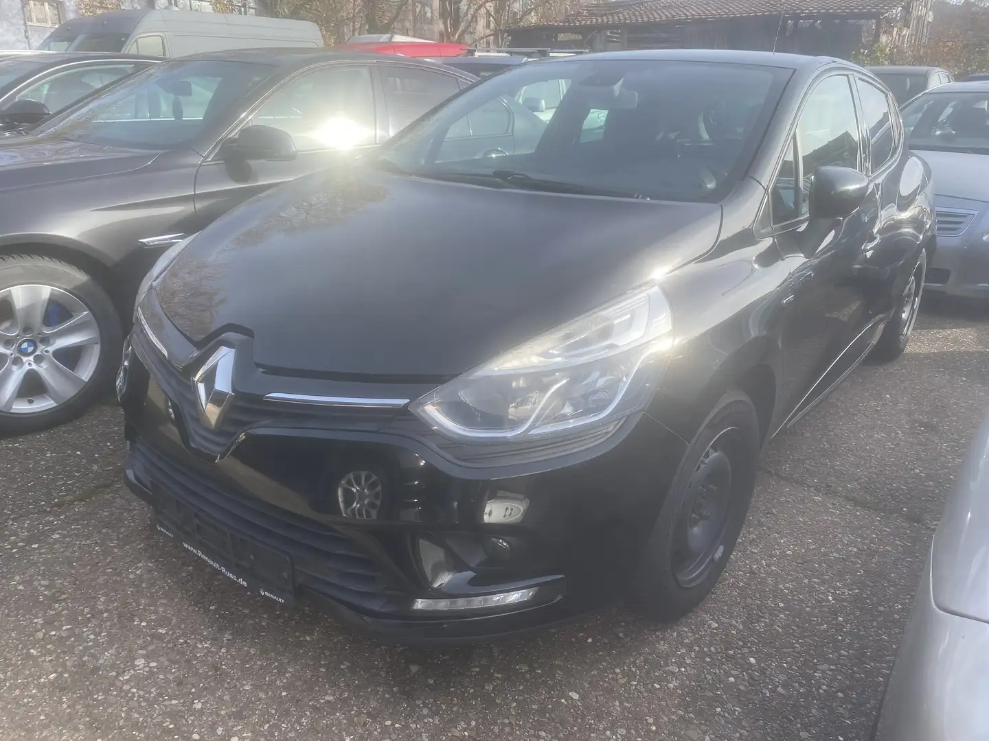 Renault Clio Limited Zwart - 2