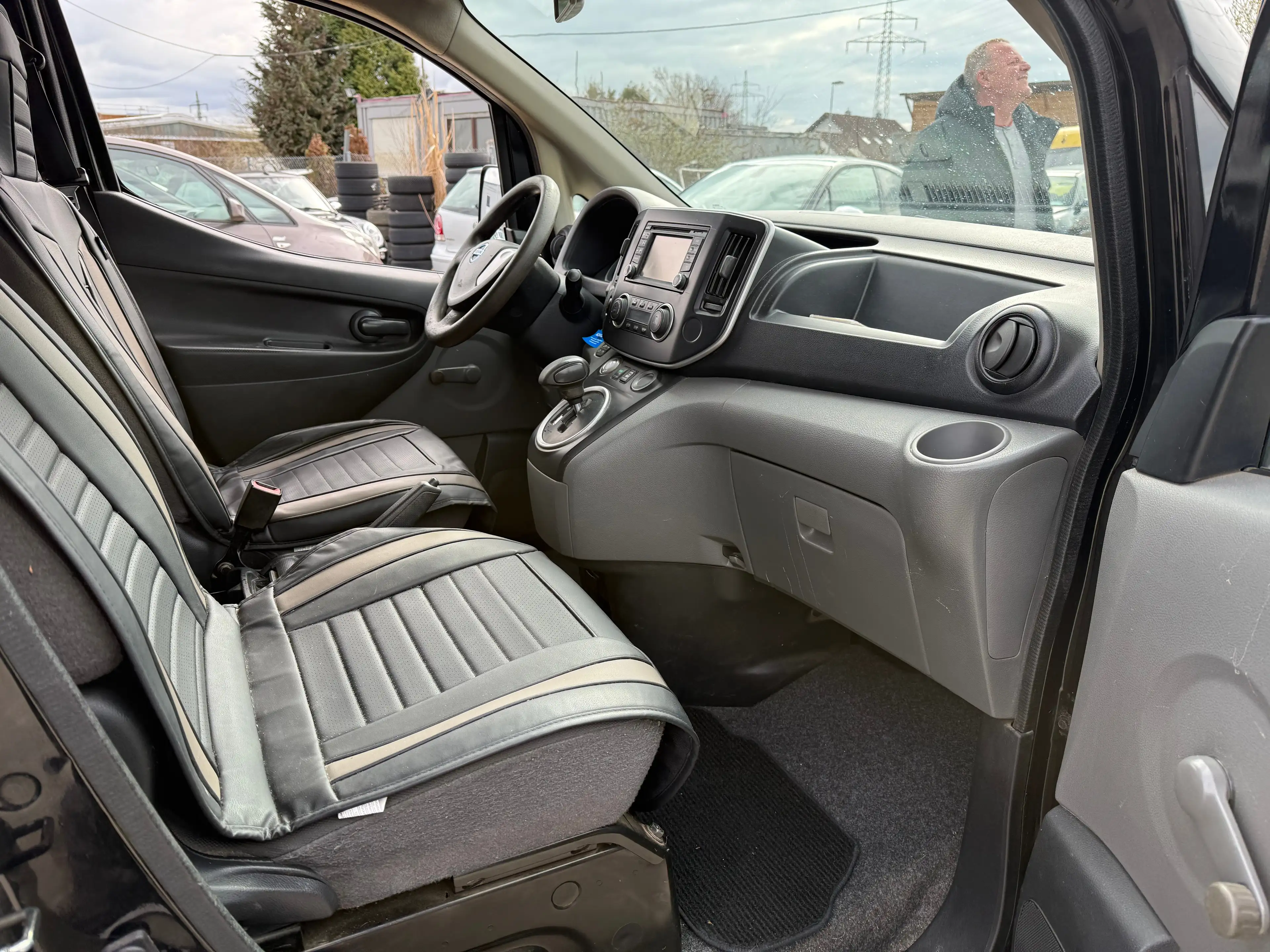 Nissan Evalia e-Kasten Pro+ — photo 11