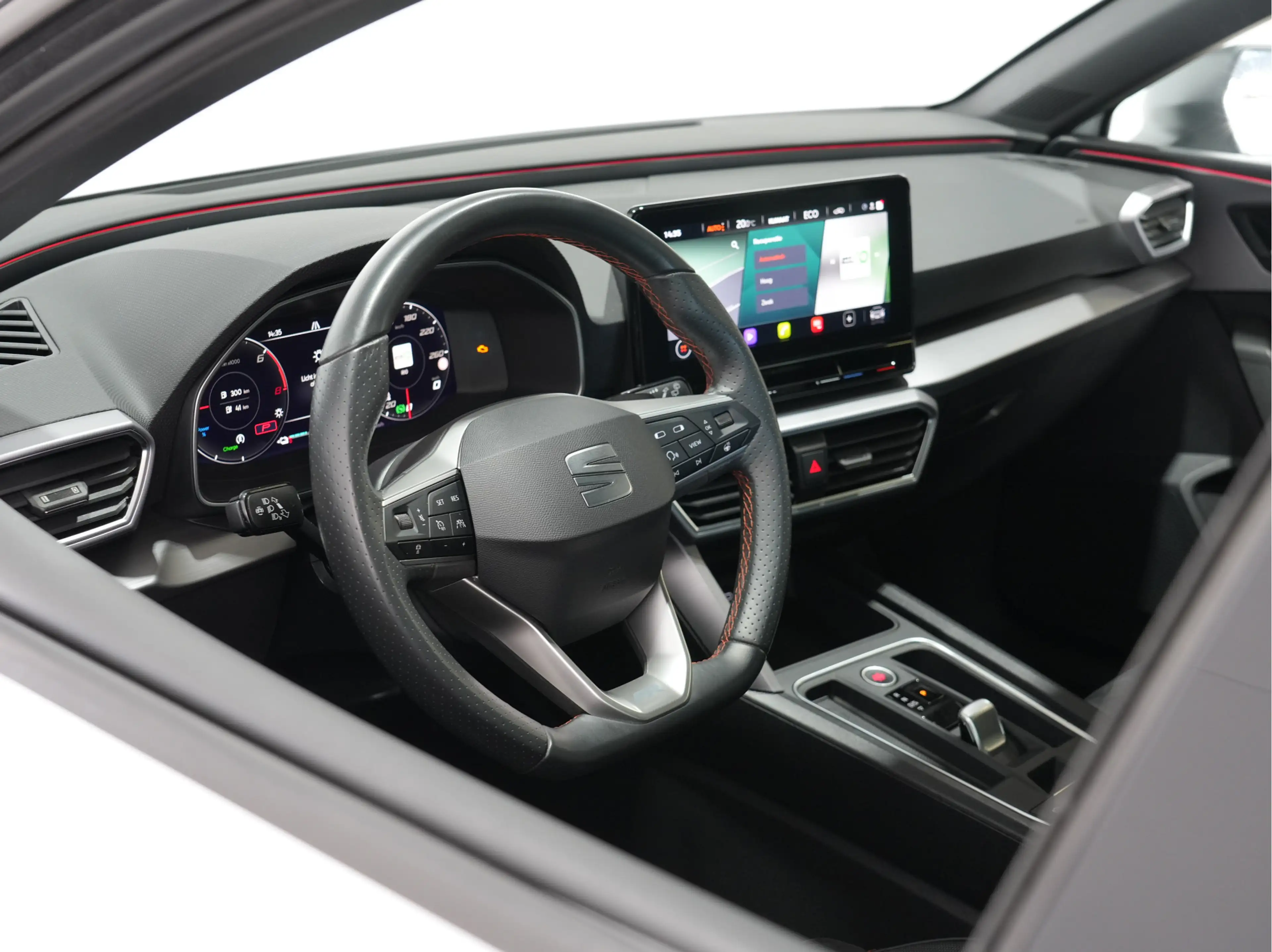 SEAT Leon e-Hybrid Sportstourer 1.4 TSI eHybrid PHEV FR Business Inte — photo 14