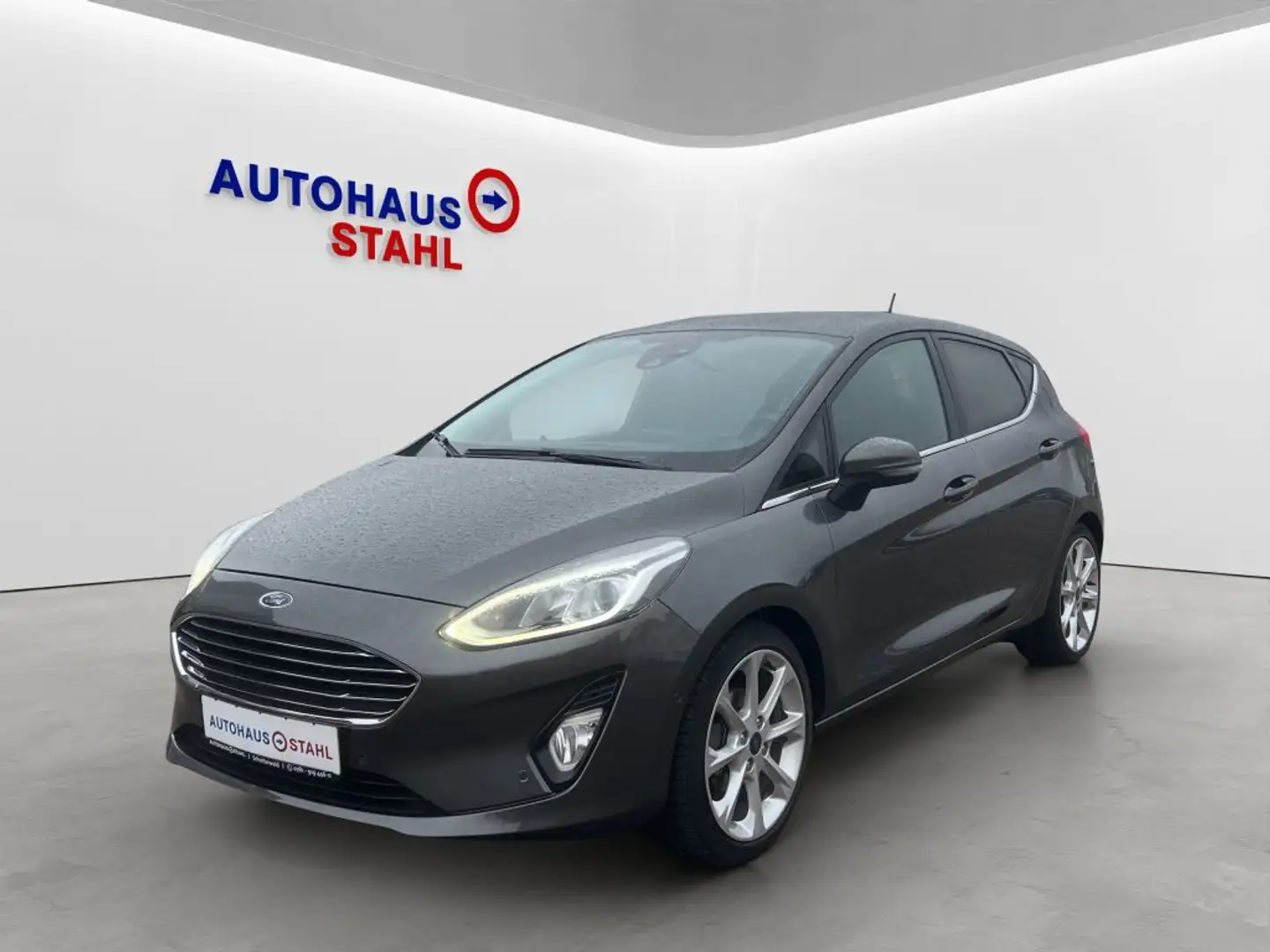 Ford Fiesta 1.0 EcoBoost S&S Aut. TITANIUM Gris - 1