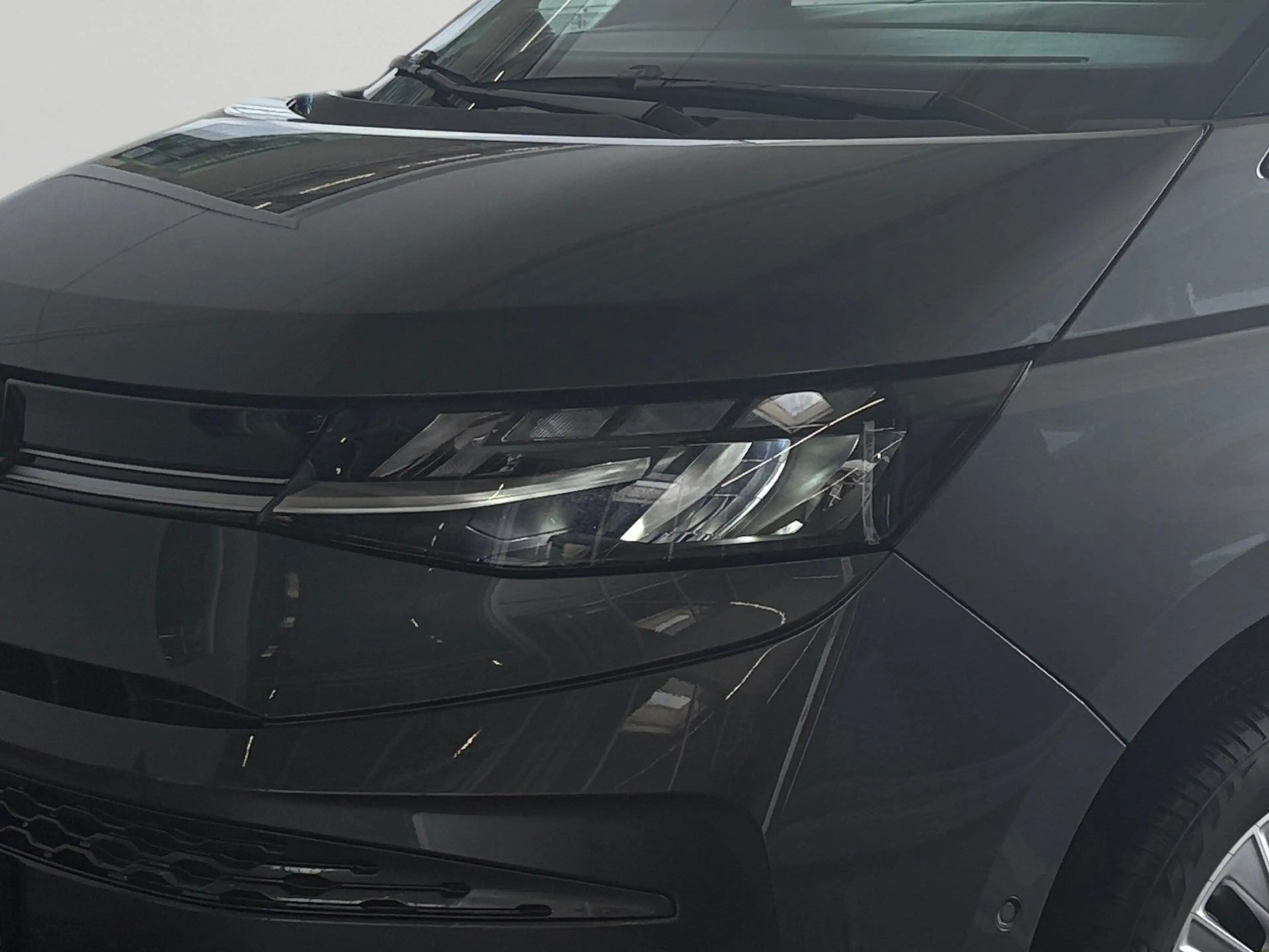 Volkswagen T7 Multivan 2.0 TDI KÜ Life *7S*AHK*KAMERA* — photo 8