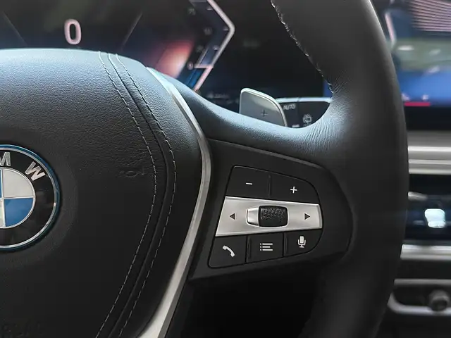 BMW X5 view 12