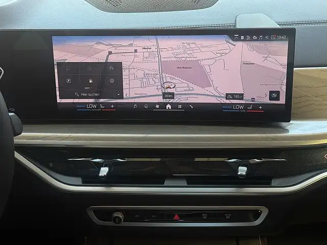 BMW X5 view 21