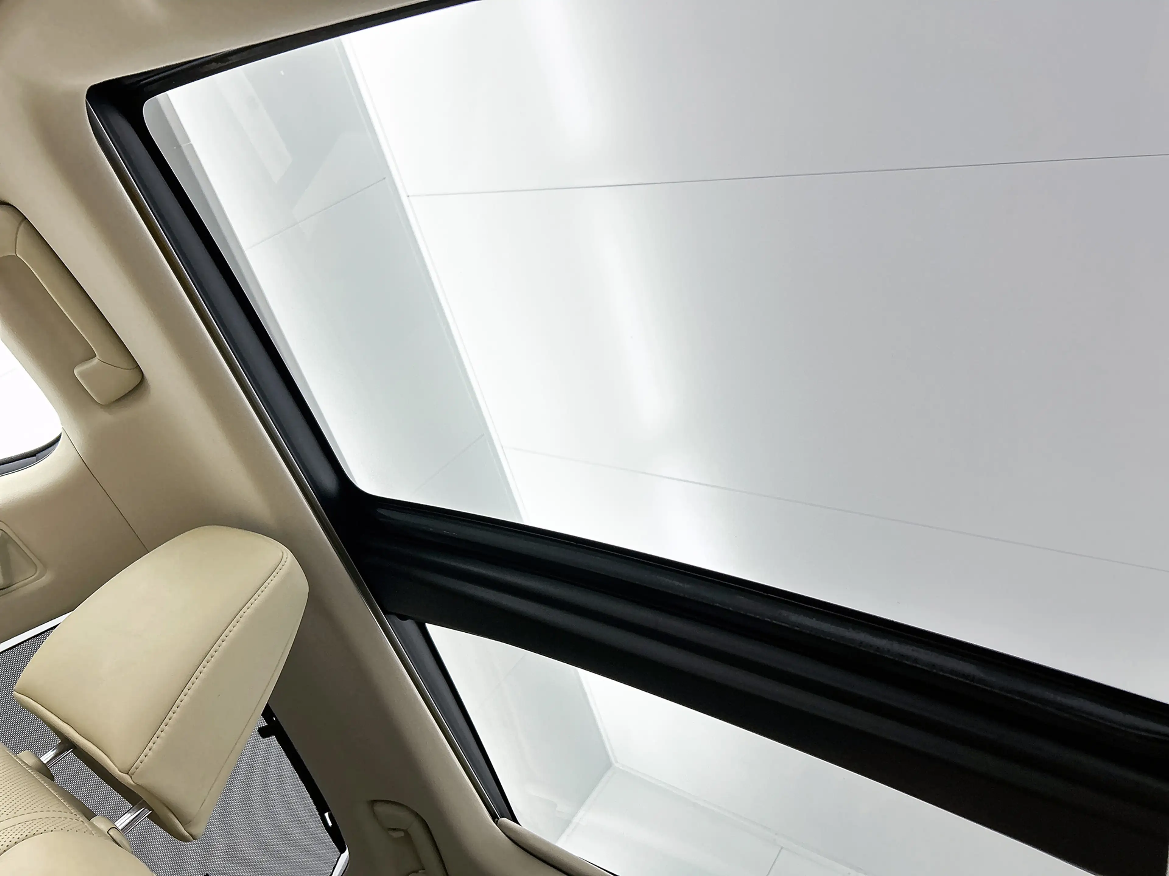 Lexus RX 450h 4WD President Line | Premium uitgevoerd | — photo 13