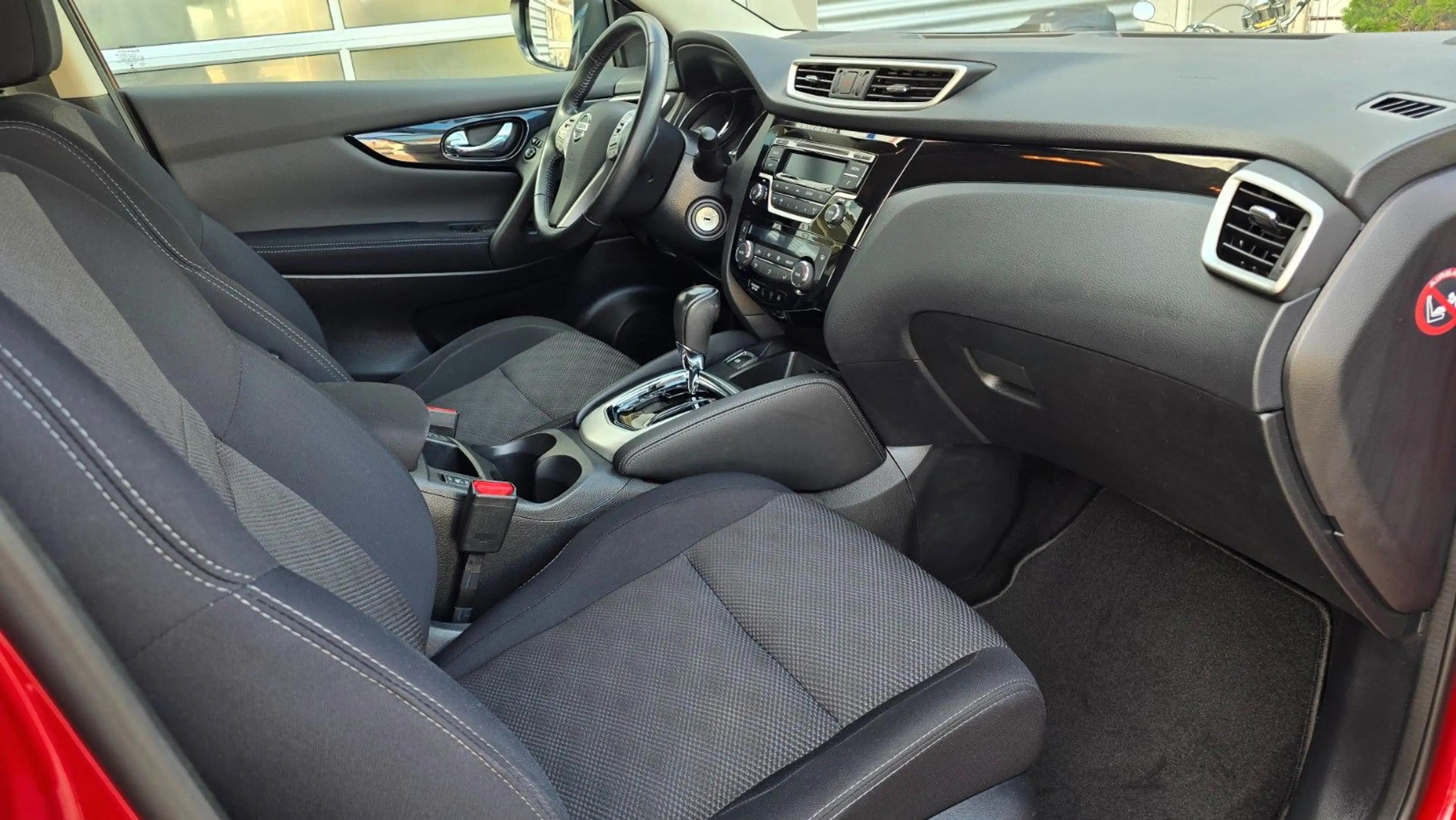 Nissan Qashqai Acenta Automatik SHZ PDC BT TEL — photo 13