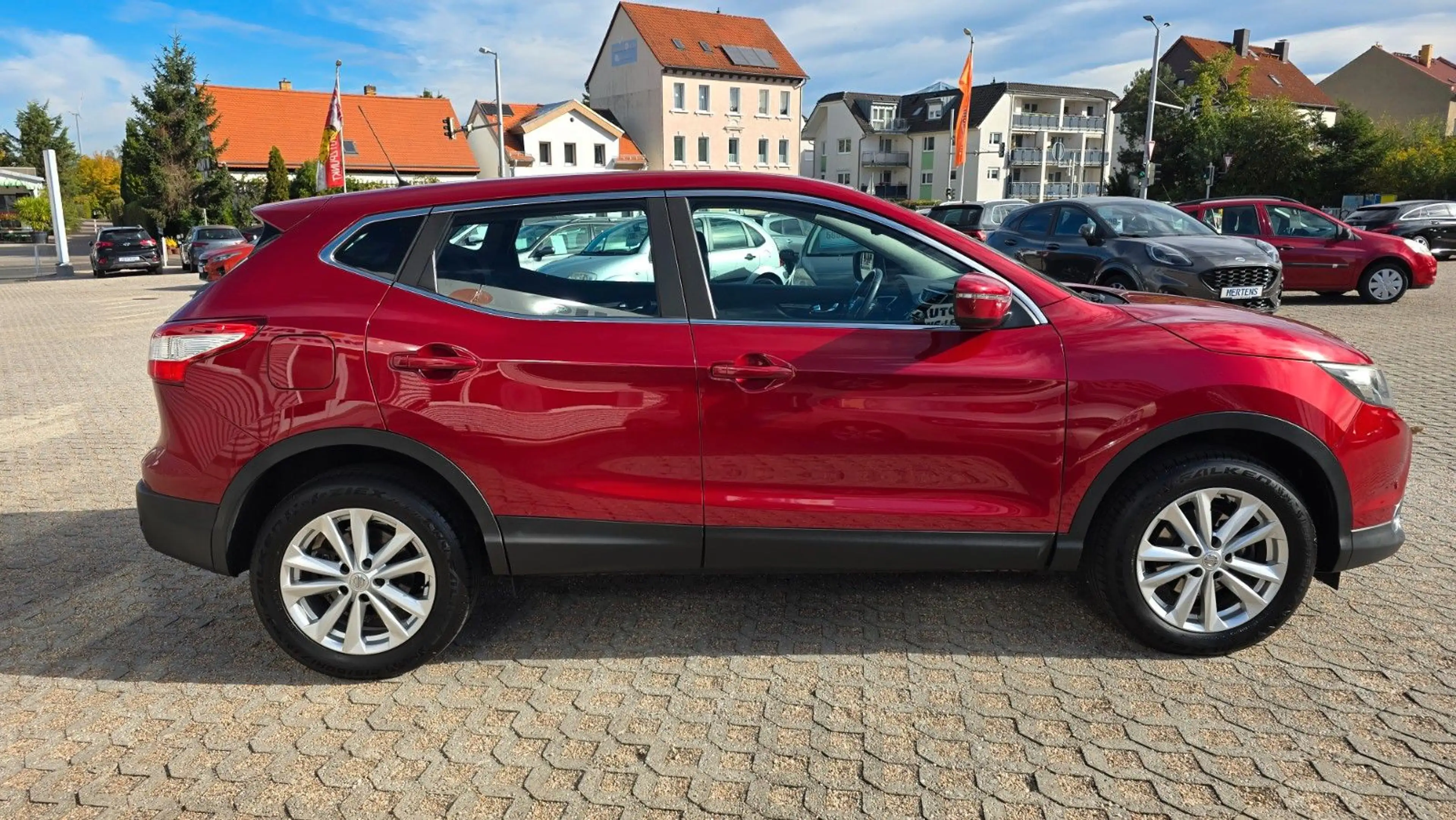 Nissan Qashqai Acenta Automatik SHZ PDC BT TEL — photo 6