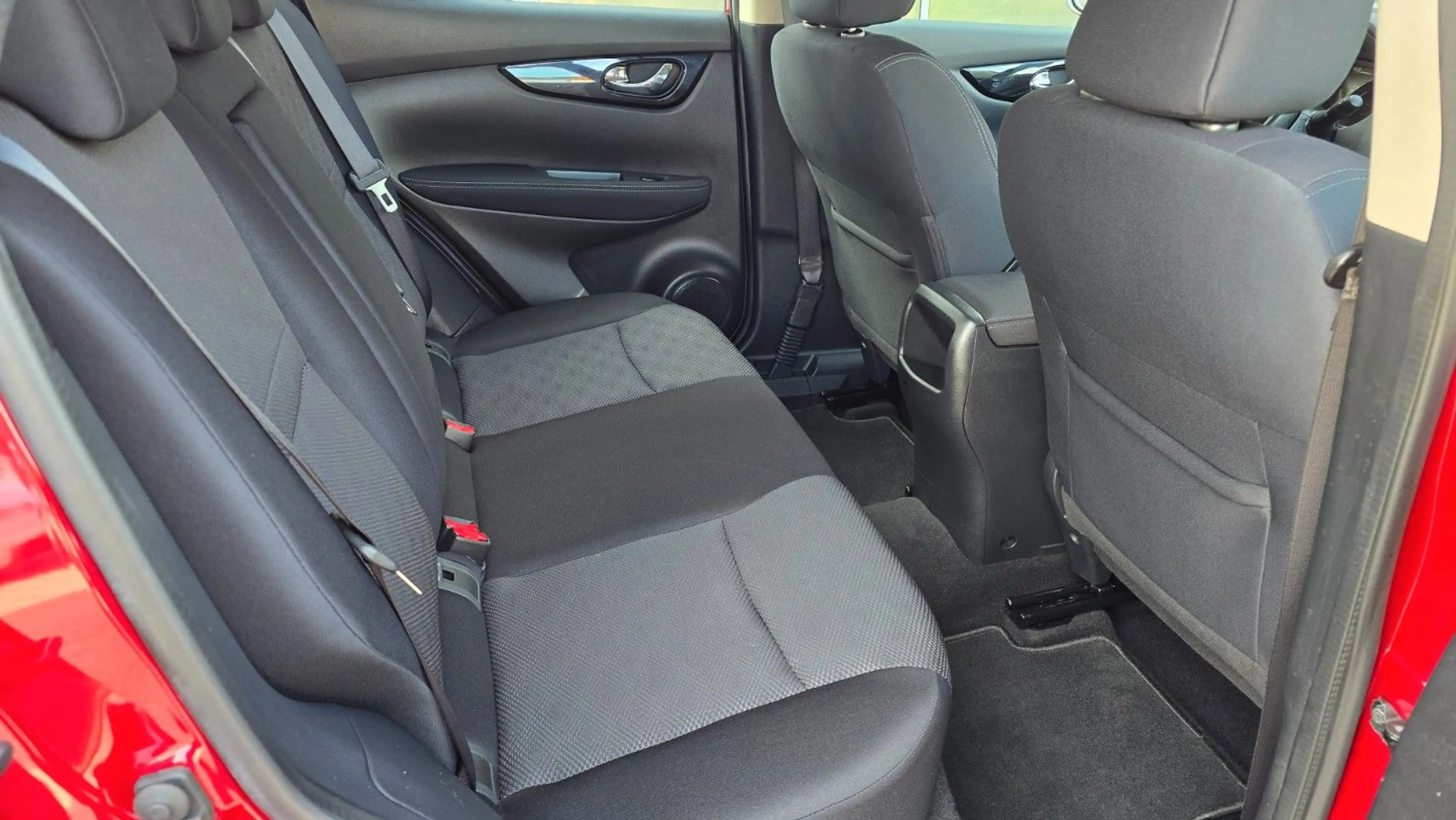 Nissan Qashqai Acenta Automatik SHZ PDC BT TEL — photo 12