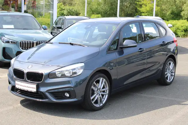 BMW 2 Series view 2