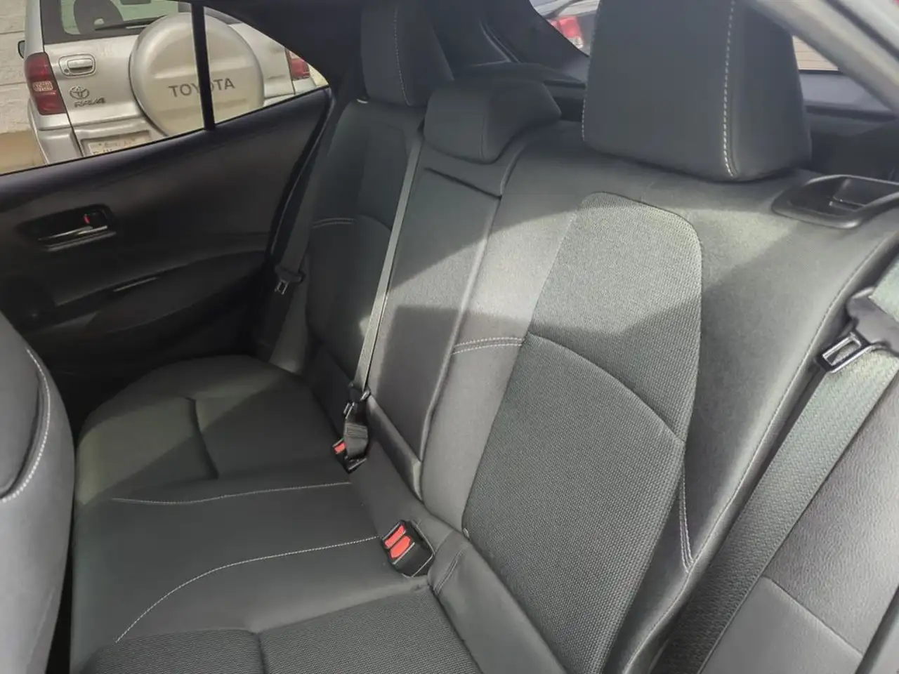 Toyota GR Corolla снимка Toyota GR Corolla