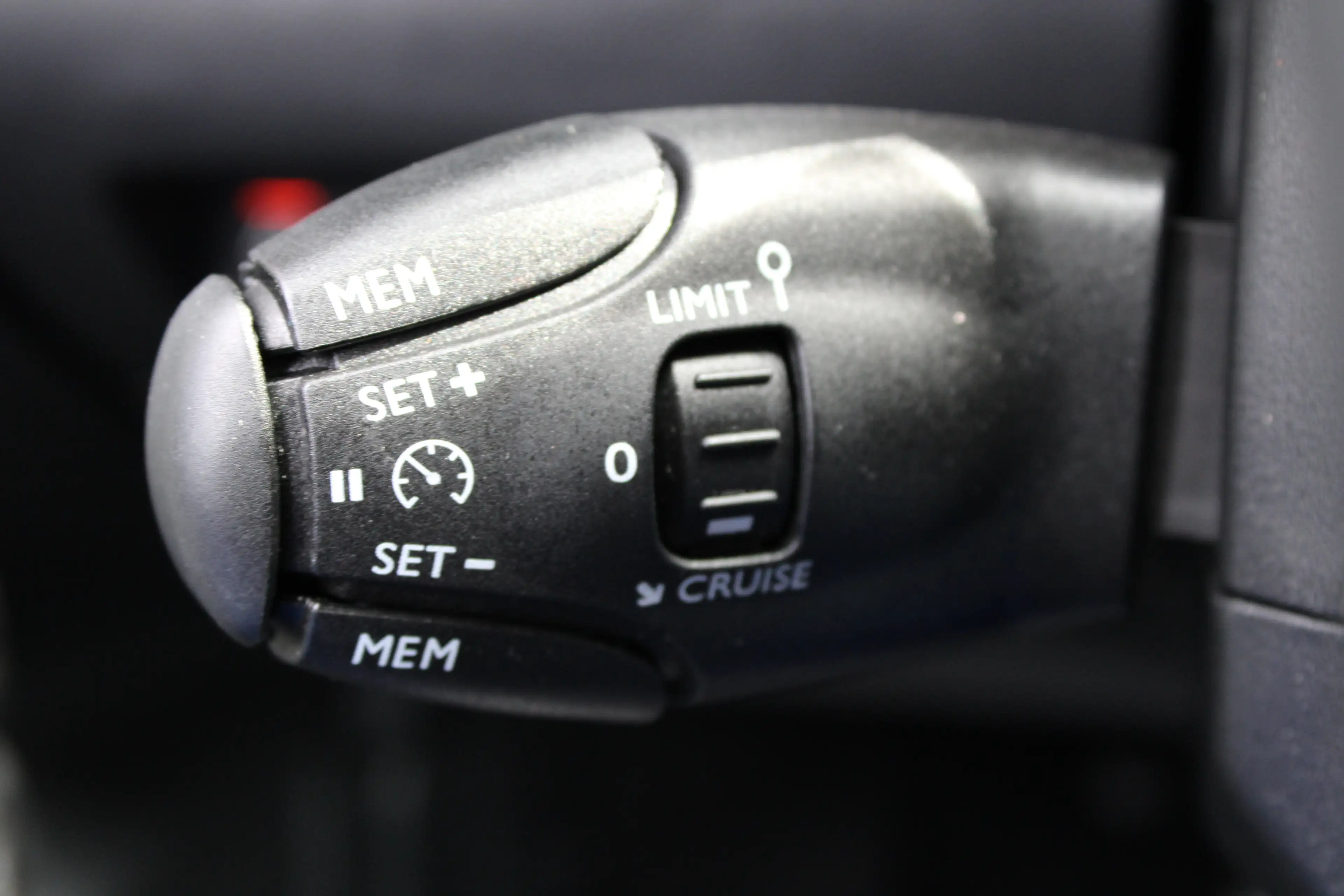 Peugeot 208 1.2 PureTech 130pk GT | Automaat | Navigatie | Cam — photo 24