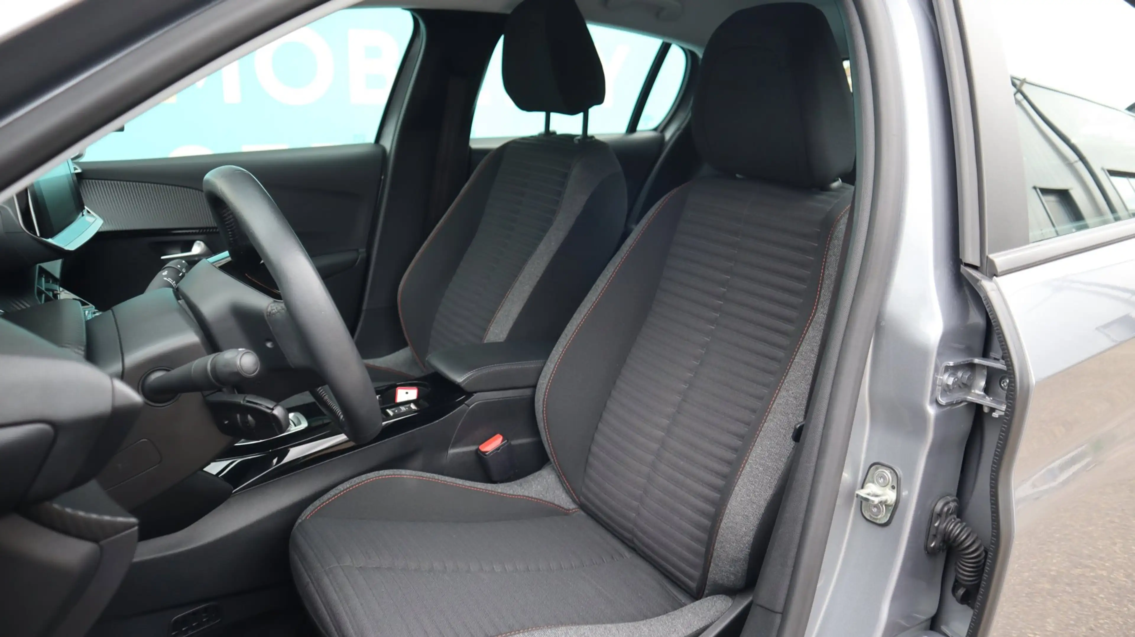 Peugeot e-208 EV Allure Pack 50 kWh SOH92% Clima Stoelverw LMV — photo 13