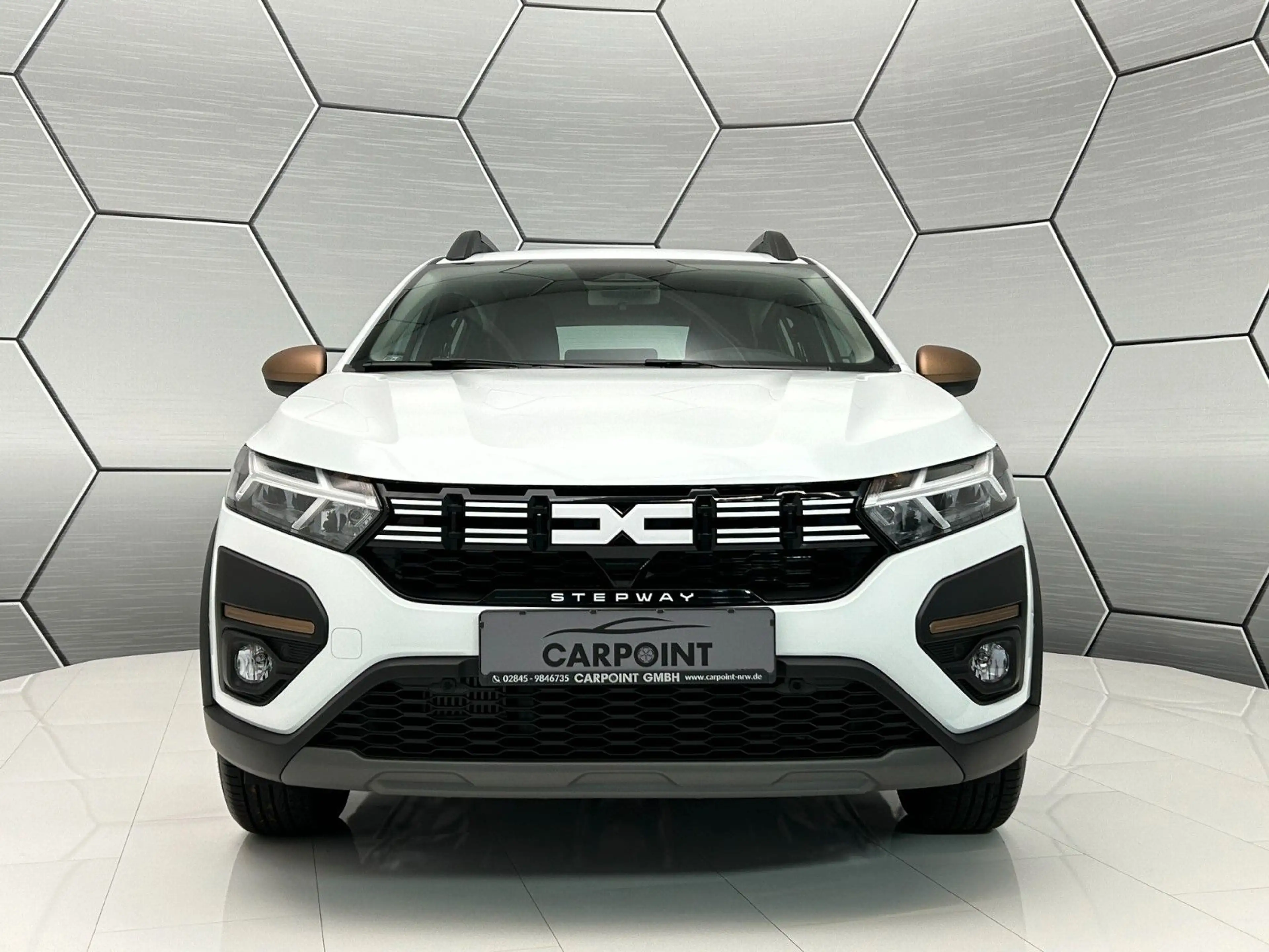 Dacia Sandero III Stepway Extreme TCe 110 Navi Kamera — photo 9