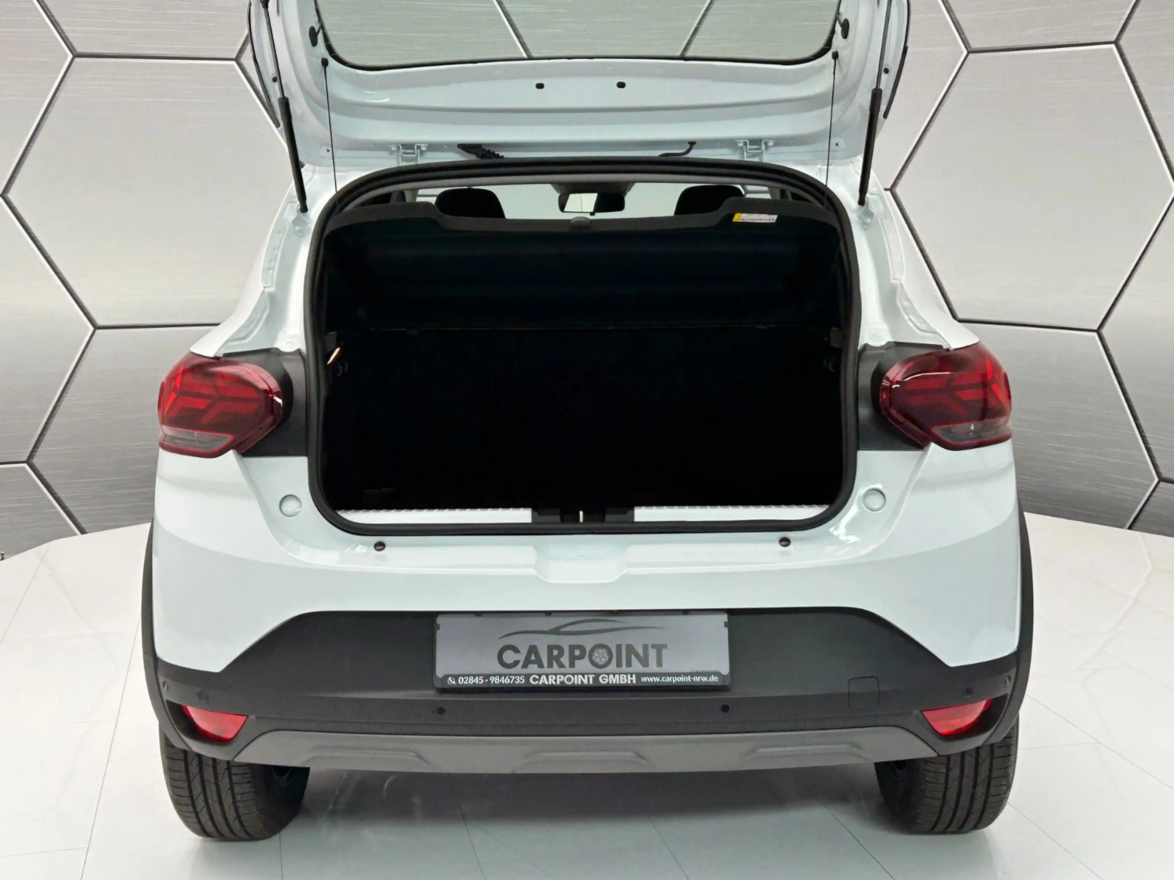Dacia Sandero III Stepway Extreme TCe 110 Navi Kamera — photo 5