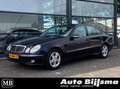 Mercedes-Benz E 240 Avantgarde automaat, zeer net, incl nwe apk en ond Bleu - thumbnail 1