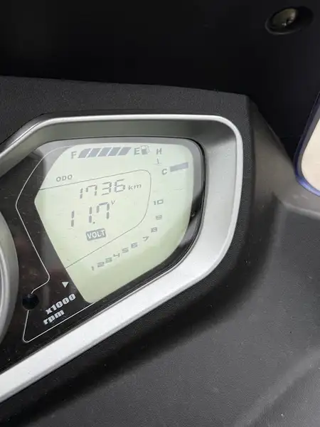 Kymco Xciting 400i - foto 4