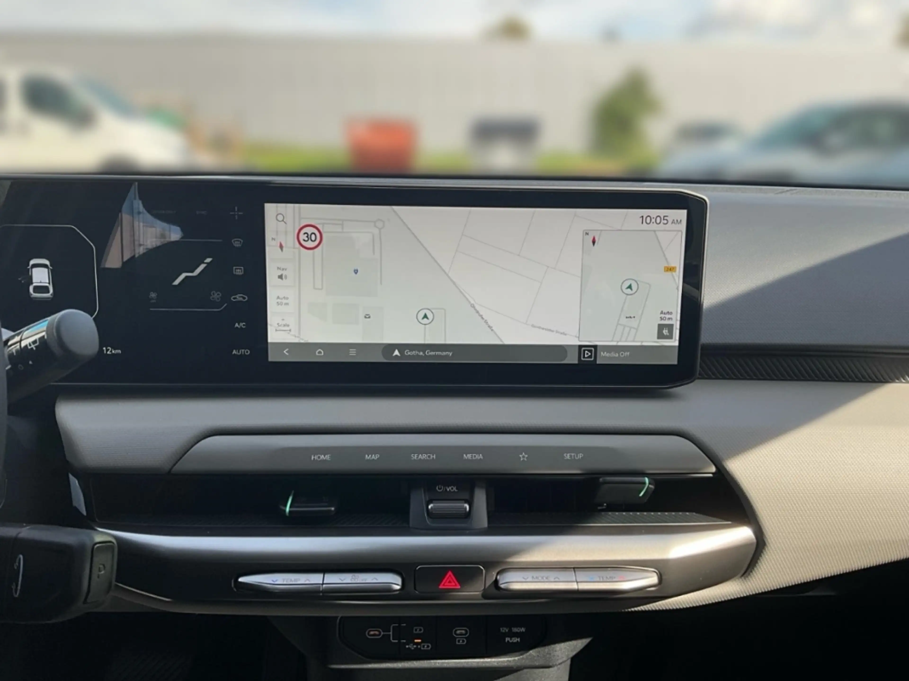 Kia EV4 150 kW Air P1 Wärmepumpe Navi LED ACC Apple CarPla — photo 9