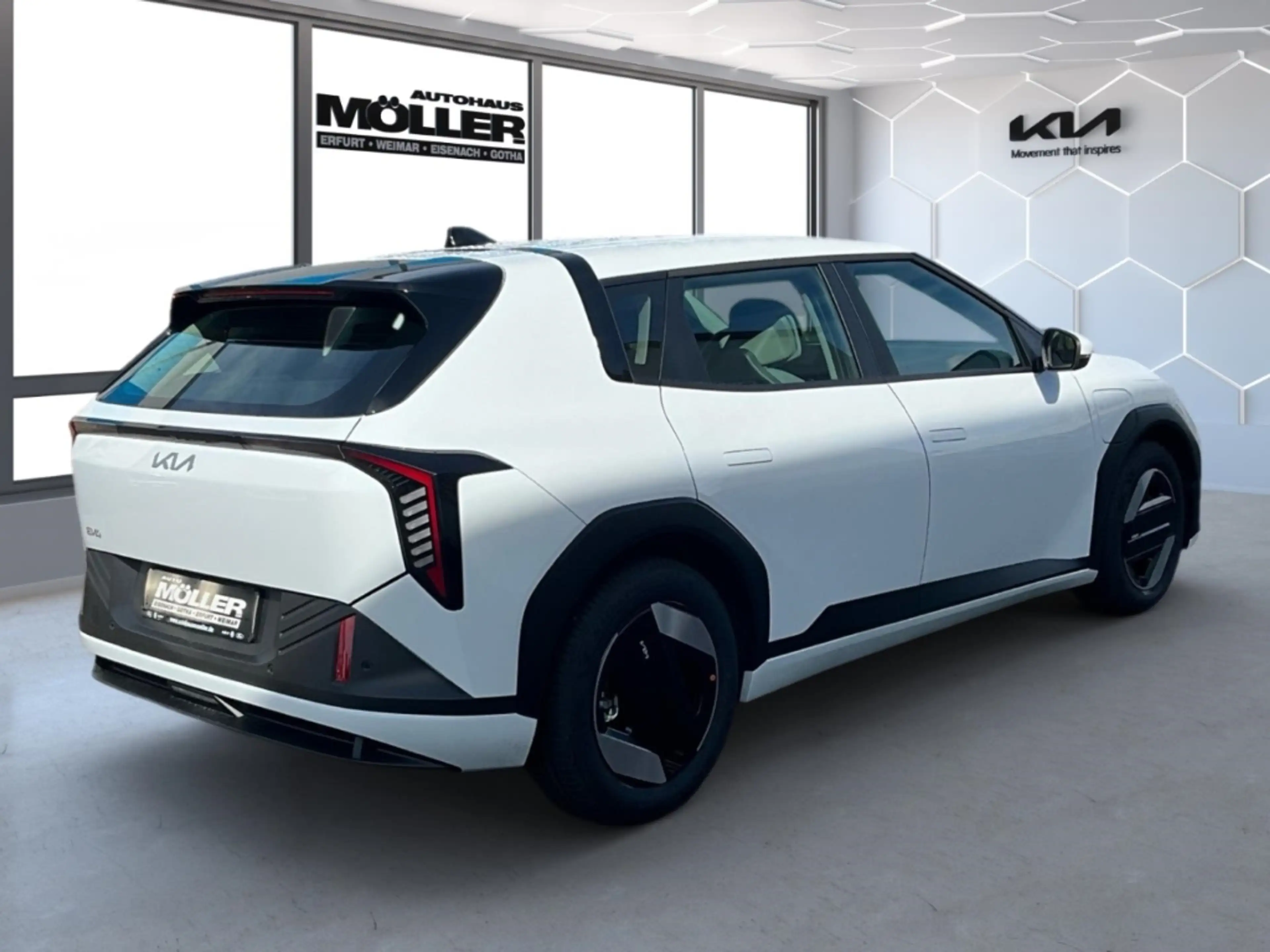 Kia EV4 150 kW Air P1 Wärmepumpe Navi LED ACC Apple CarPla — photo 3
