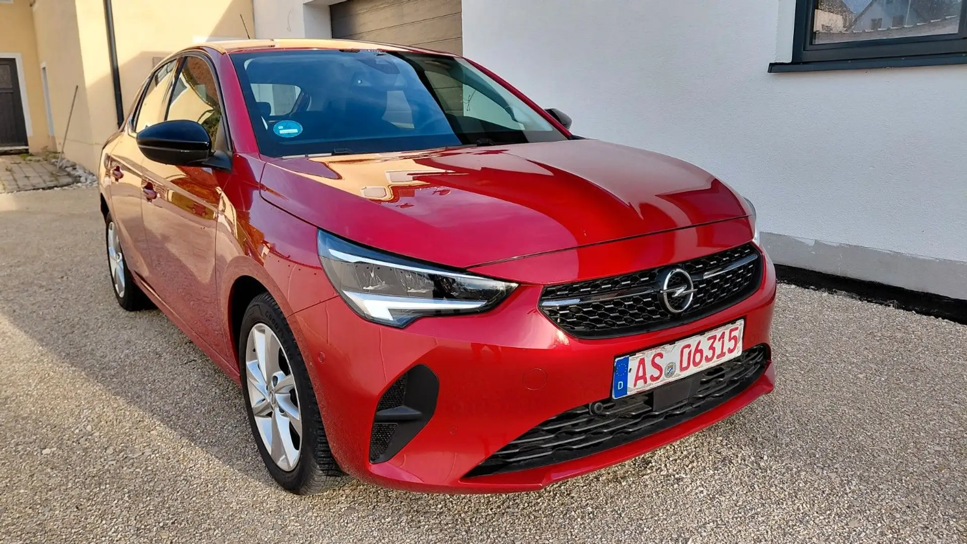 Opel Corsa F Elegance LED, PDC, Carplay, SHZ, Tempom. Rouge - 1