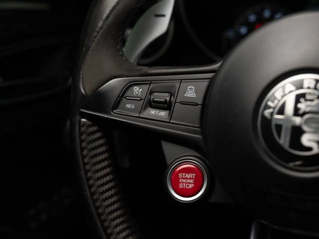 Alfa Romeo Giulia снимка Alfa Romeo Giulia