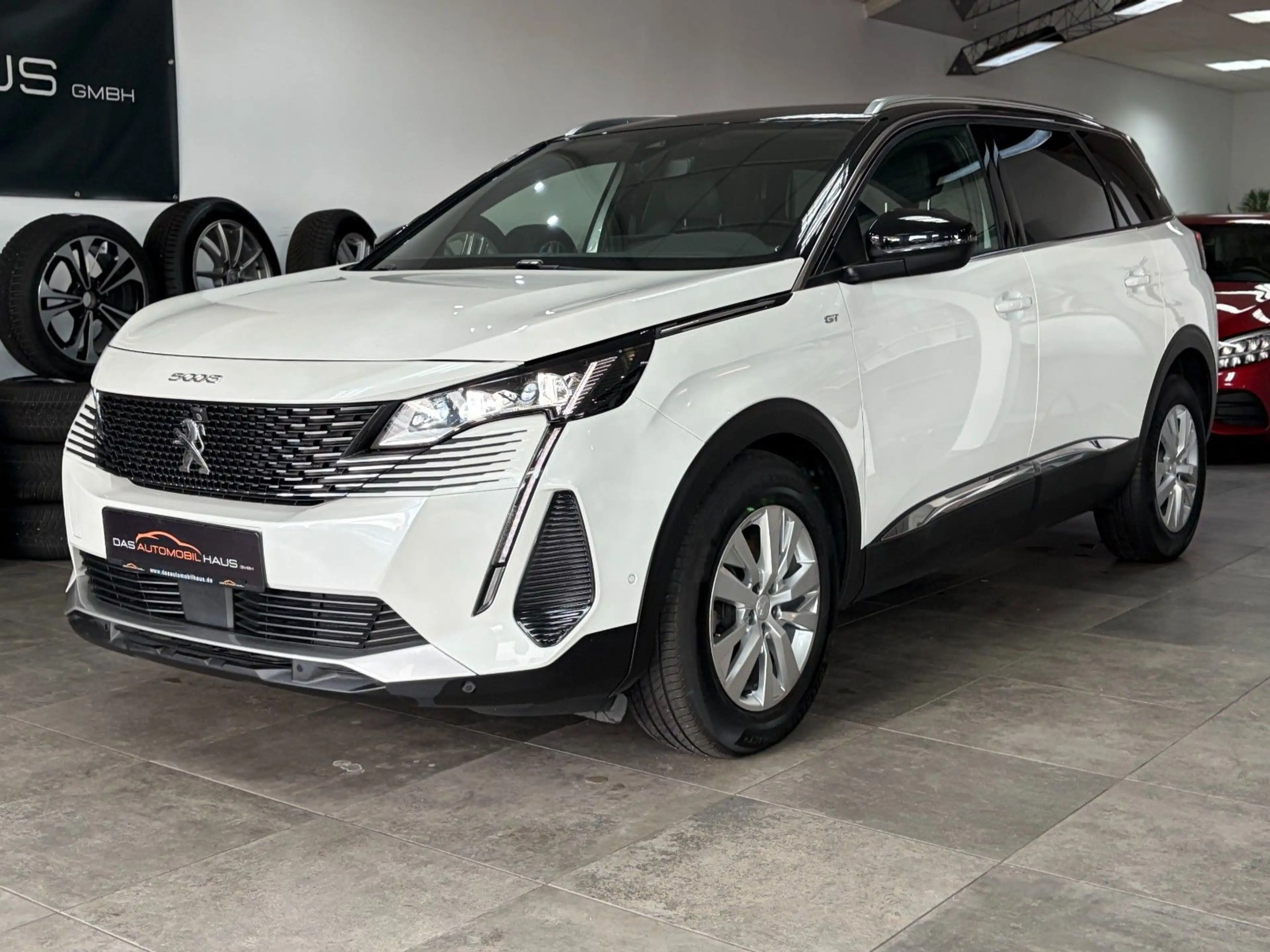 Peugeot 5008 2.0 Blue-HDi GT 7-Sitze *ACC*FOCAL*LED*360° — photo 2