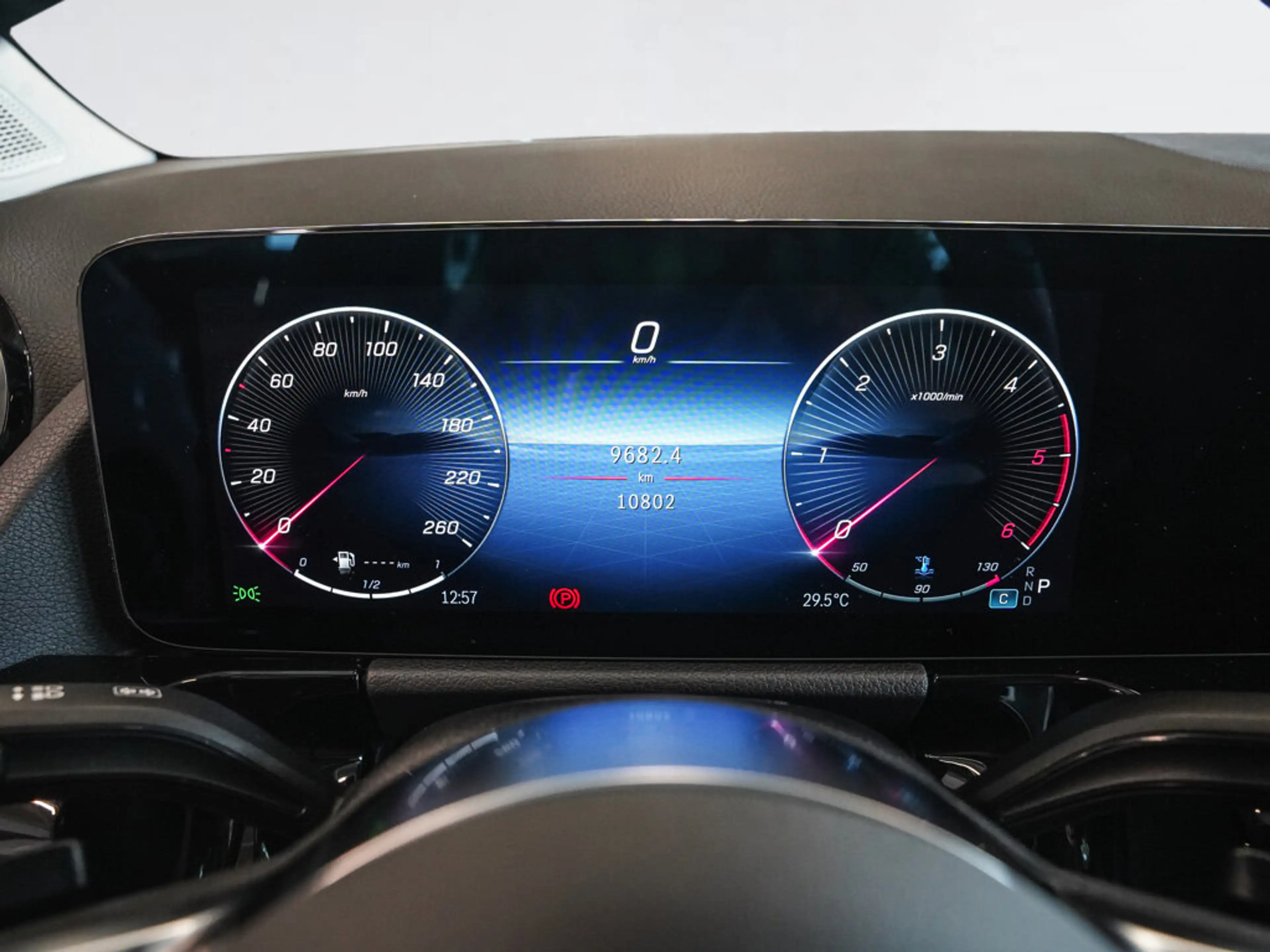 Mercedes-Benz B 220 B 220 d PROGRESSIVE PANO NIGHT DISTRONIC 360KAMERA — photo 11