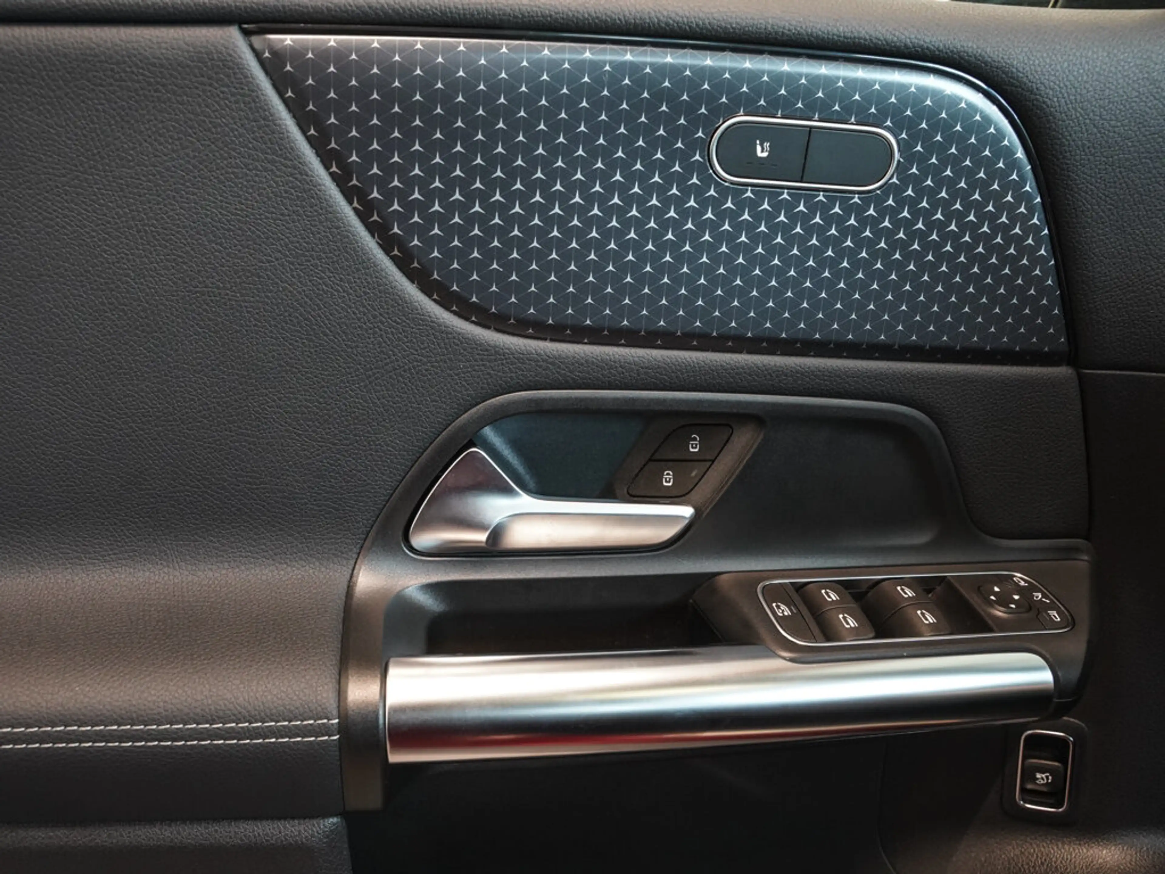 Mercedes-Benz B 220 B 220 d PROGRESSIVE PANO NIGHT DISTRONIC 360KAMERA — photo 15