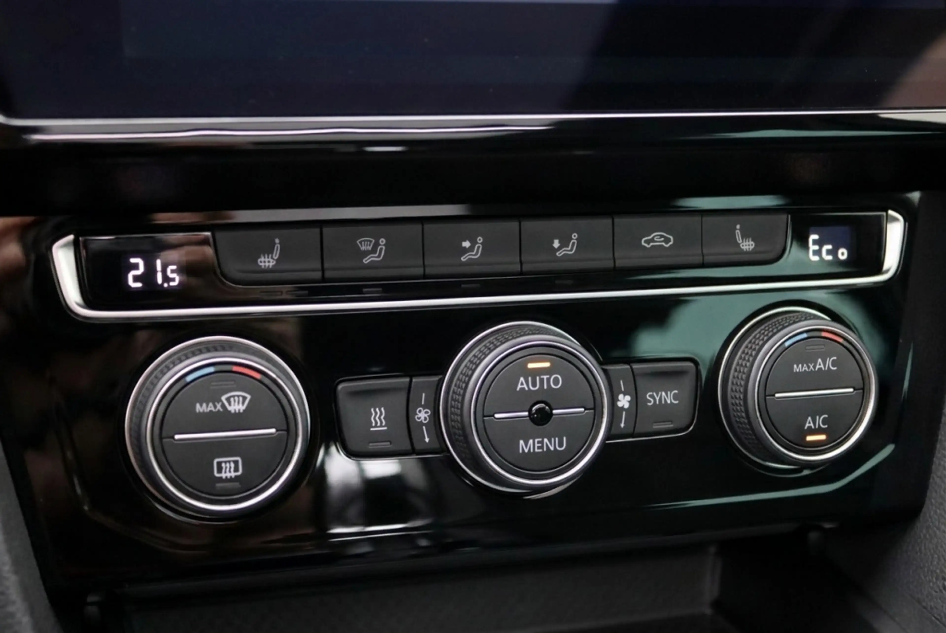 Volkswagen Passat Variant 1.4 TSI PHEV GTE R-Line Pano | 360° | Trekhaak | M — photo 22