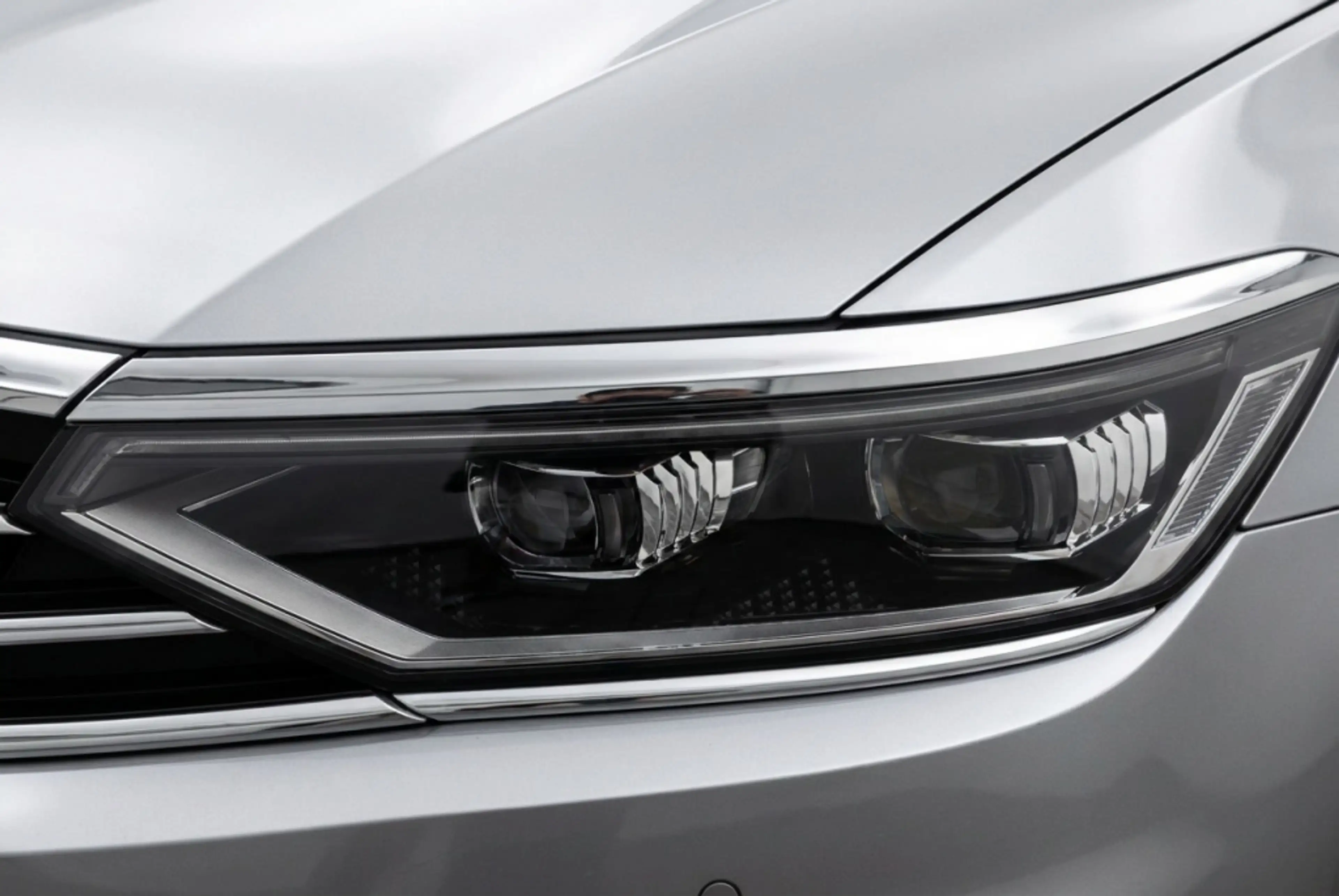 Volkswagen Passat Variant 1.4 TSI PHEV GTE R-Line Pano | 360° | Trekhaak | M — photo 8