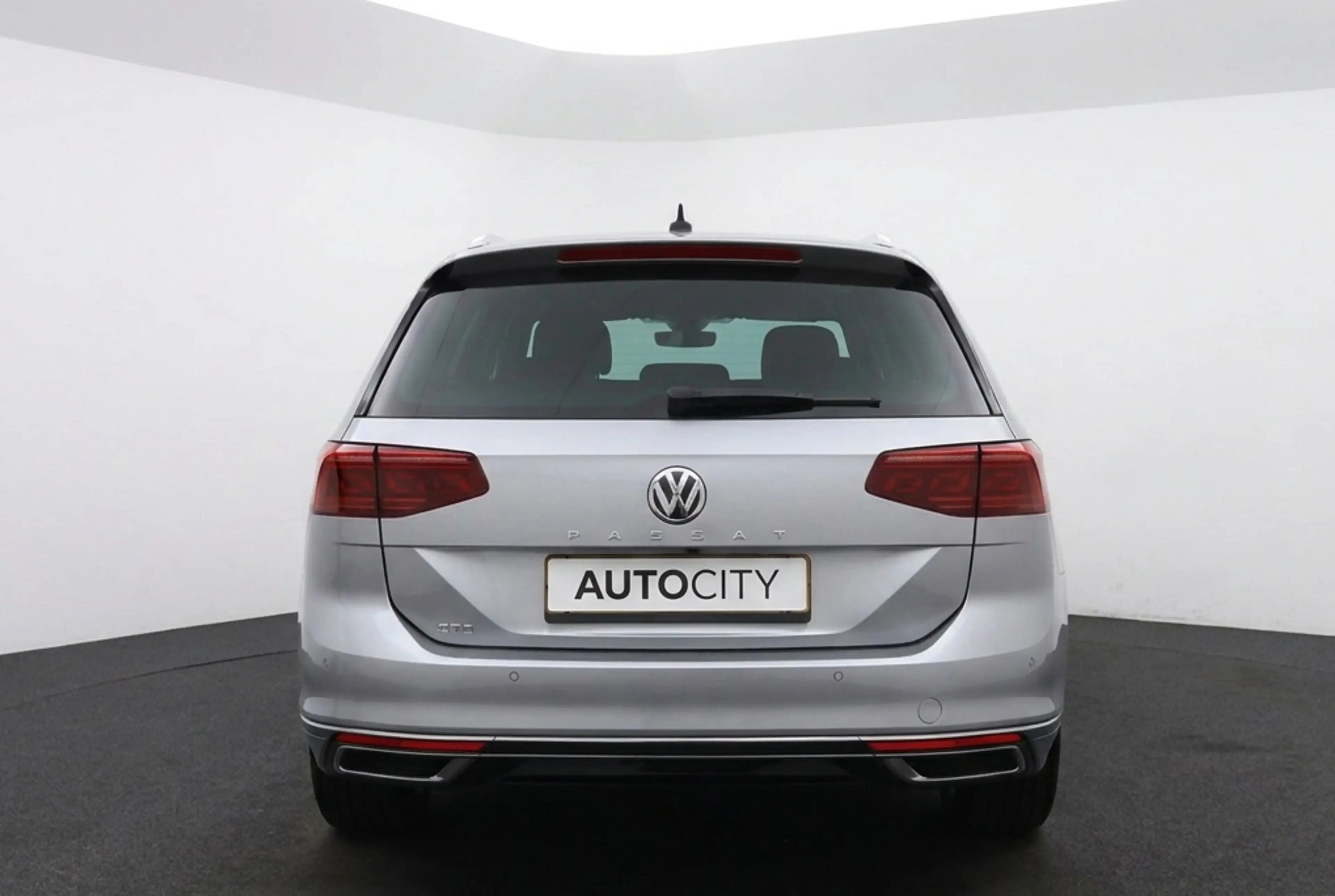 Volkswagen Passat Variant 1.4 TSI PHEV GTE R-Line Pano | 360° | Trekhaak | M — photo 3