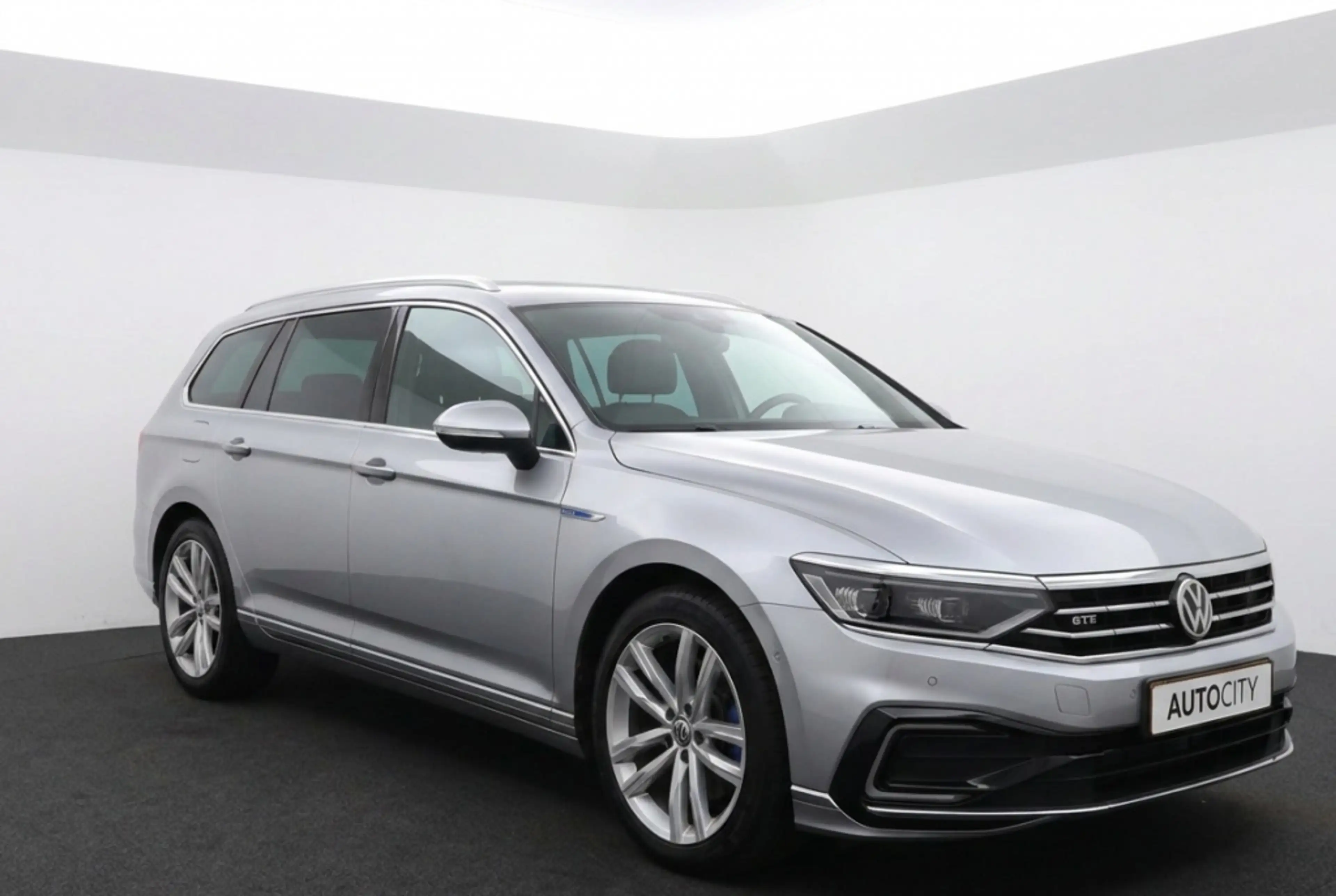 Volkswagen Passat Variant 1.4 TSI PHEV GTE R-Line Pano | 360° | Trekhaak | M — photo 6