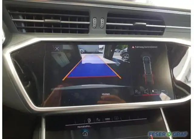 Audi A6 view 6