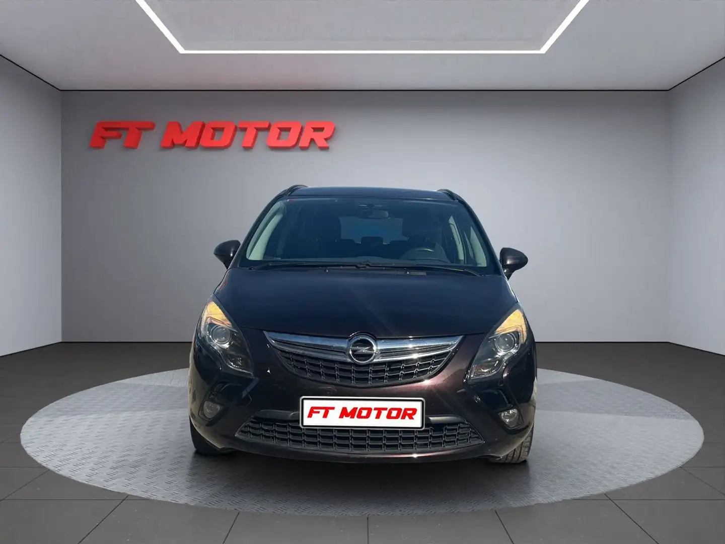Opel Zafira Tourer 2.0 CDTi 130 CV SS Ecoflex Selective Brun - 2
