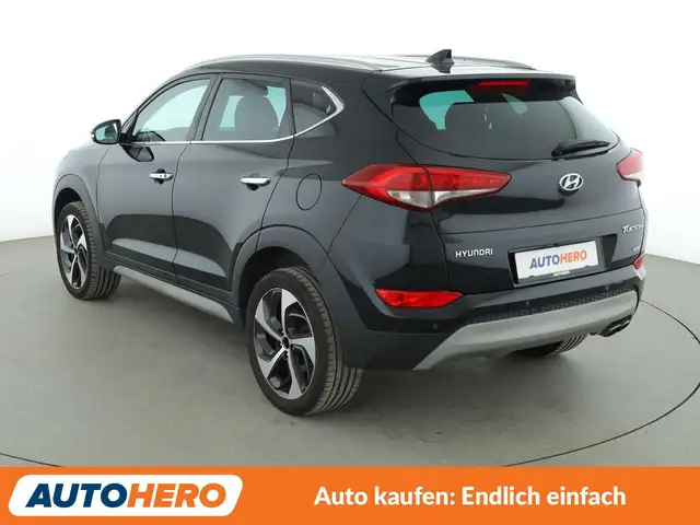 Hyundai Tucson view 4