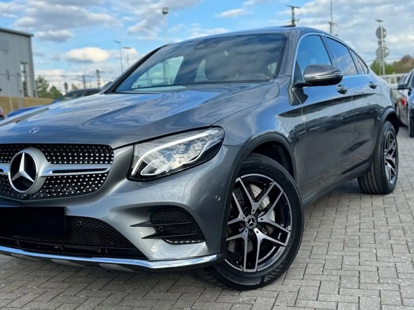 Mercedes-Benz GLC 250 GLC Coupe 250 d Sport 4matic auto Šedá - 1