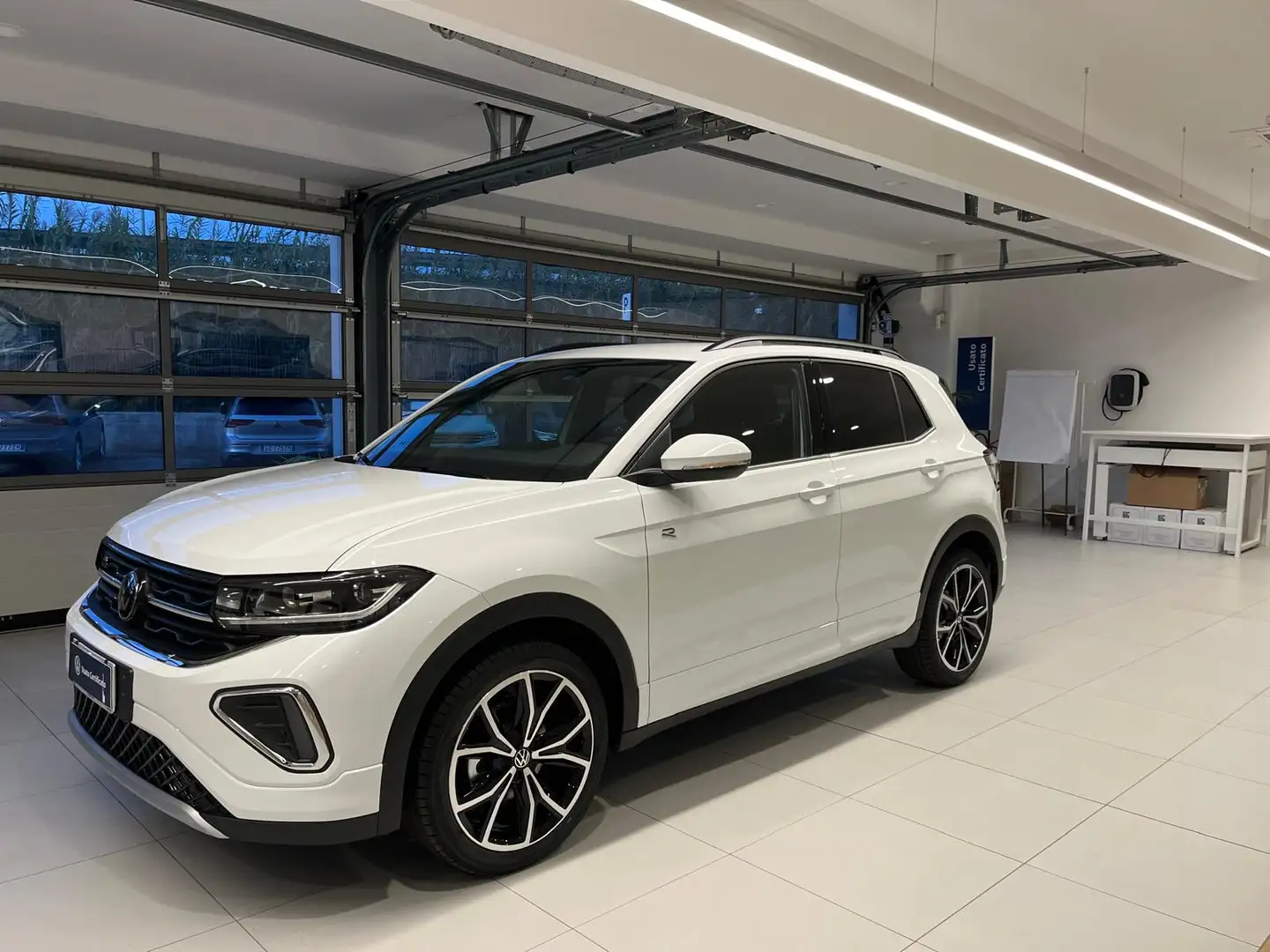 Volkswagen T-Cross 1.0 TSI R-Line Plus Bianco - 1