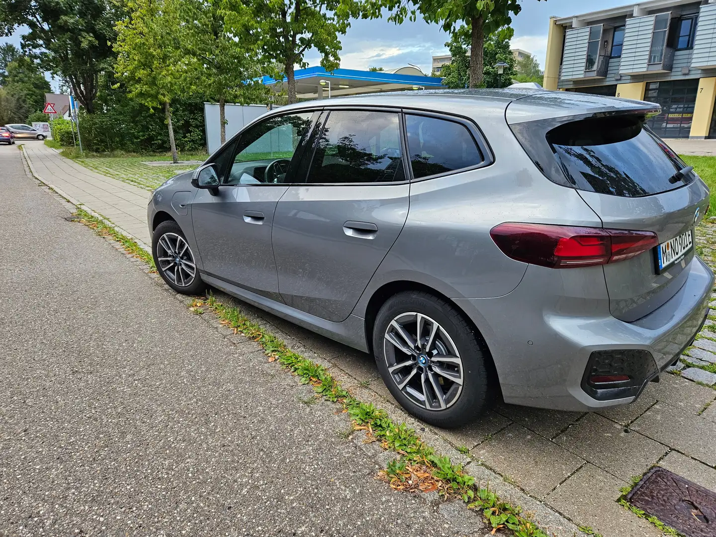 BMW 225 225xe iPerformance Active Tourer M Sport Серый - 2