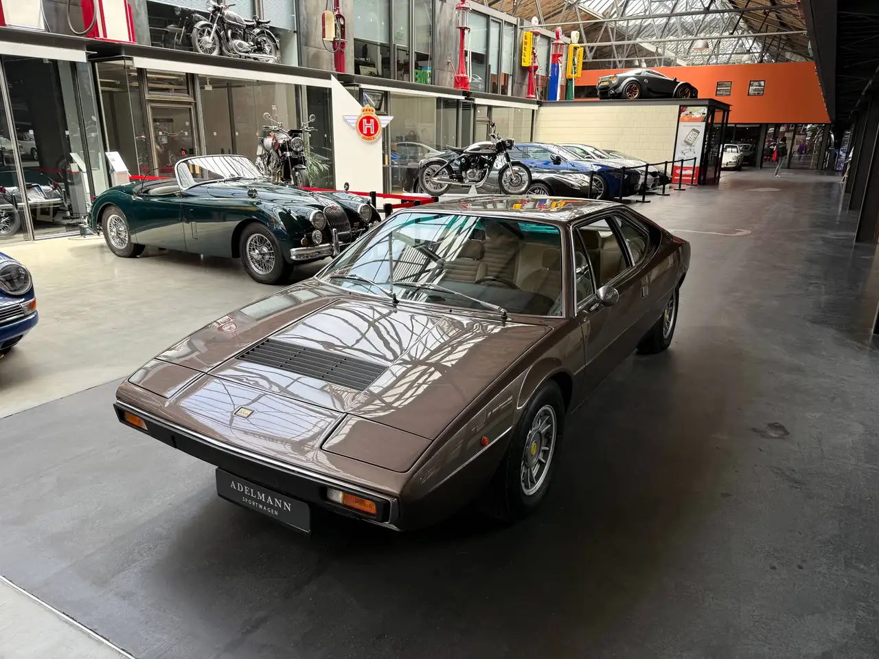 Ferrari Dino GT4 308 GT4 Dino, foto 4