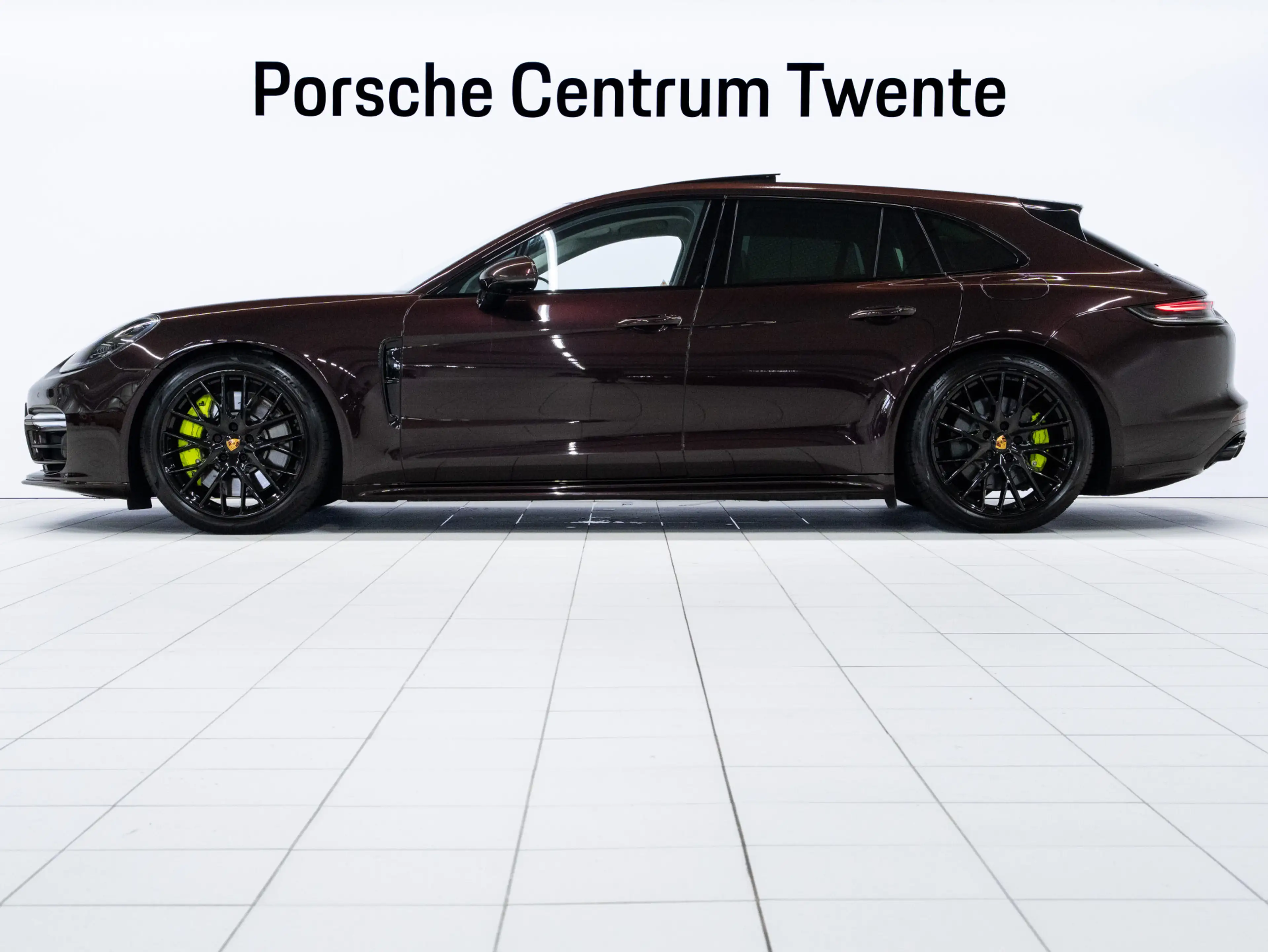 Porsche Panamera 4S E-Hybrid Sport Turismo — photo 5