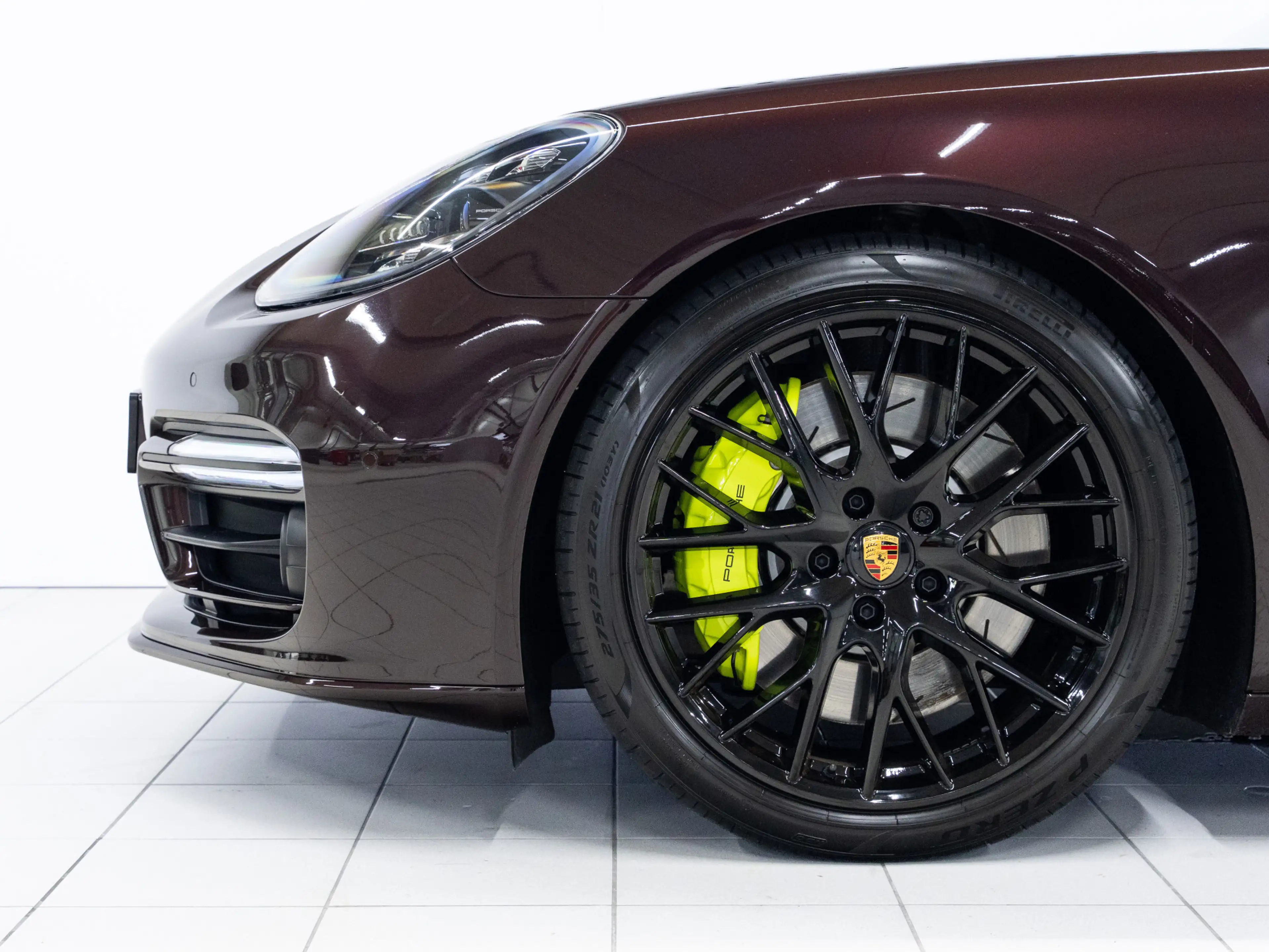 Porsche Panamera 4S E-Hybrid Sport Turismo — photo 6