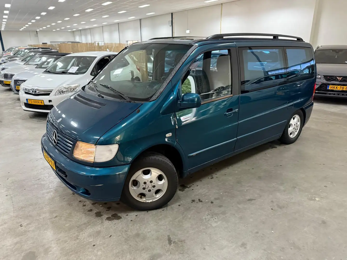 Mercedes-Benz V 220 V CDI Trend / NETTE BUS / PERSOONEN VERVOER / NAP - 2