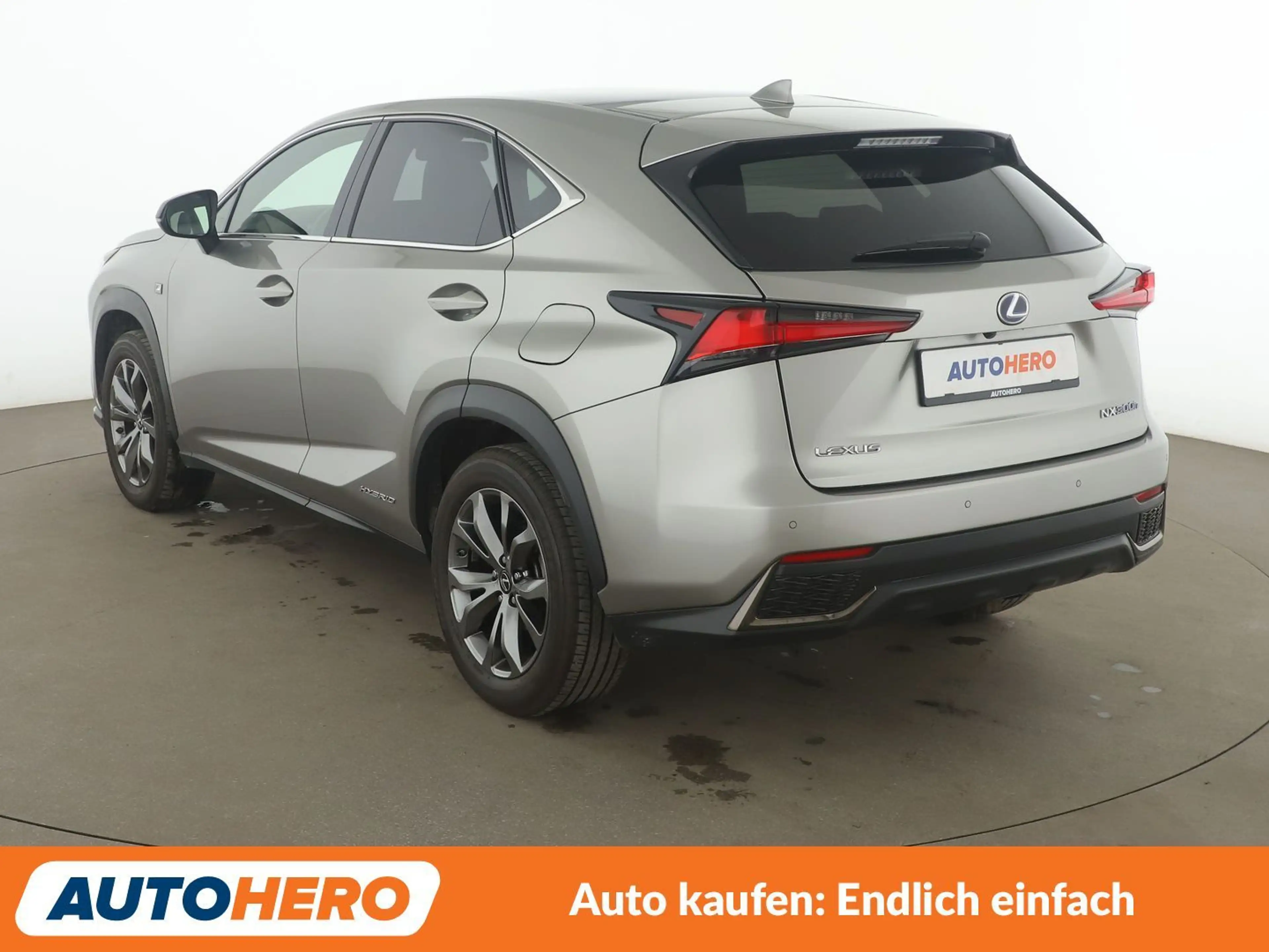 Lexus NX 300h NX 300h E-Four F Sport Aut.*NAVI*ACC*CAM* — photo 4