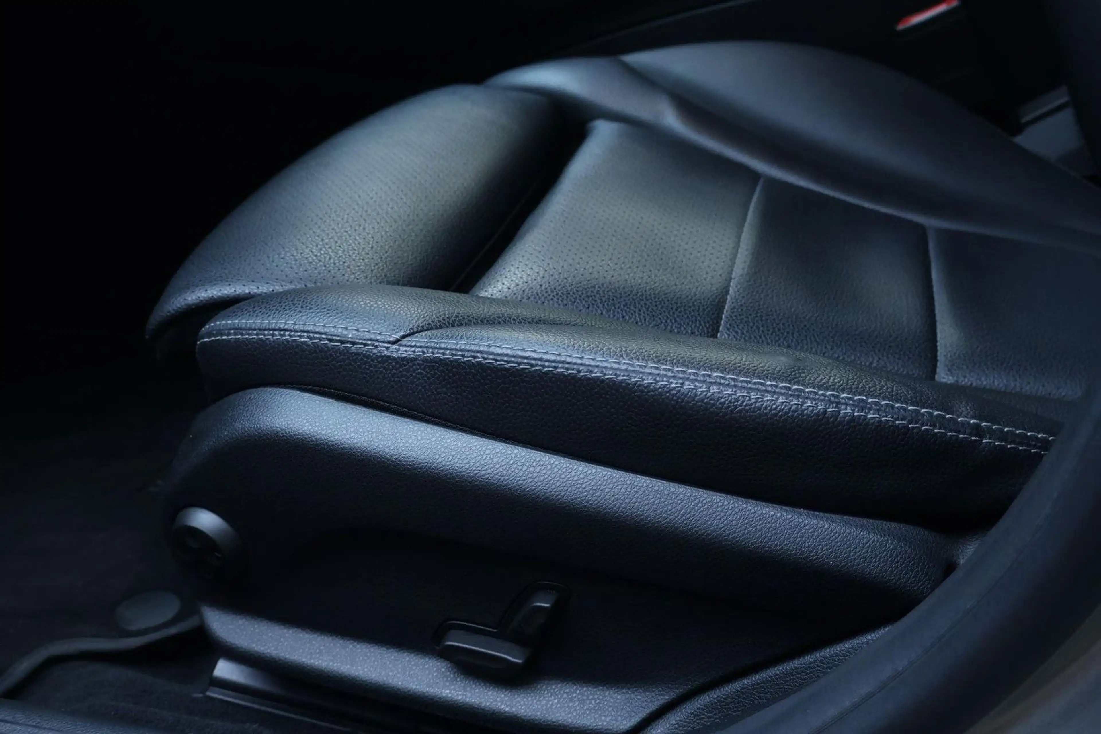 Mercedes-Benz C 200 d / Apple Carplay / AHK / kamera — photo 6